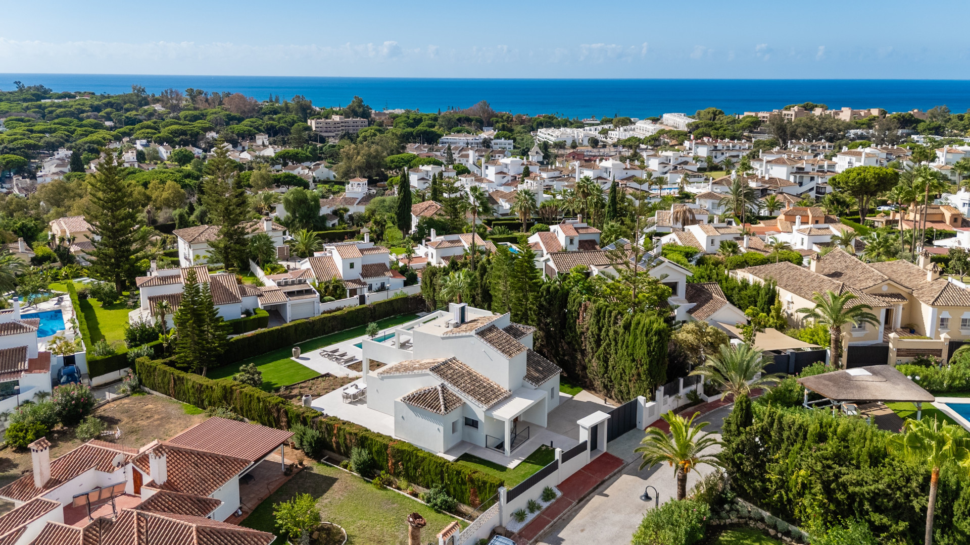  Image of Villa - 5 Bedrooms - 4 Bathrooms for sale in Malaga-Marbella-Spain, Image 37