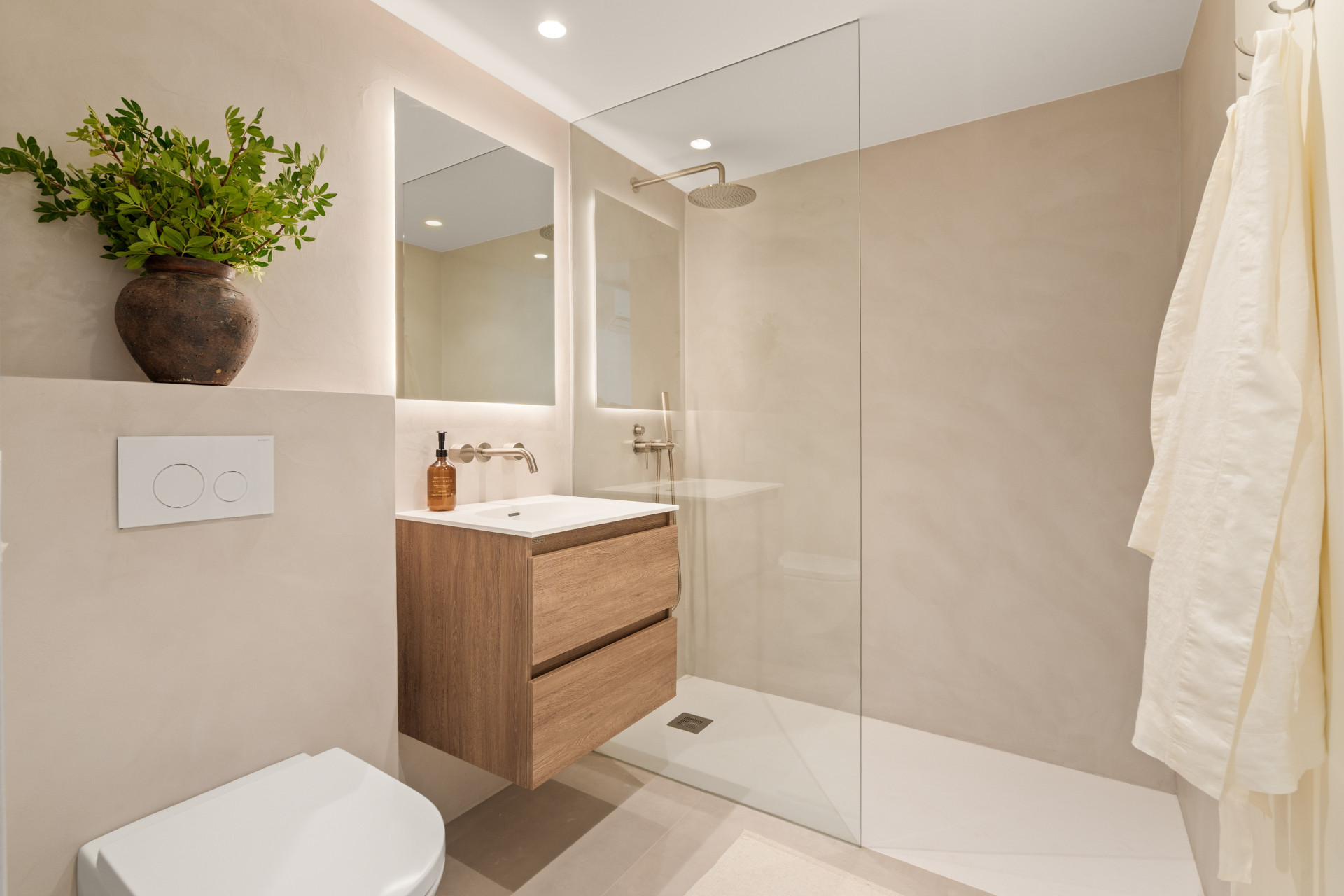  Image of Villa - 5 Bedrooms - 4 Bathrooms for sale in Malaga-Marbella-Spain, Image 30
