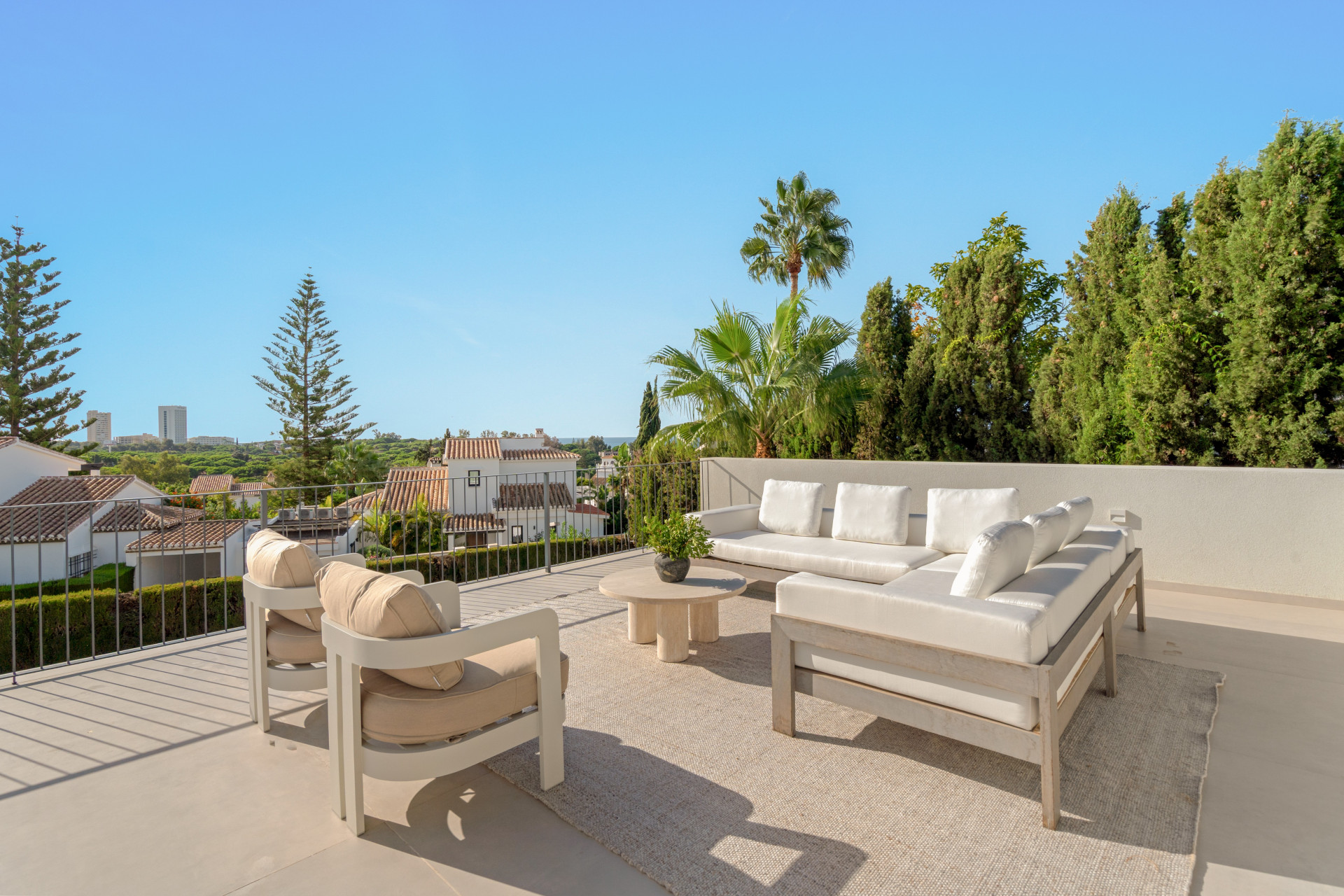  Image of Villa - 5 Bedrooms - 4 Bathrooms for sale in Malaga-Marbella-Spain, Image 18