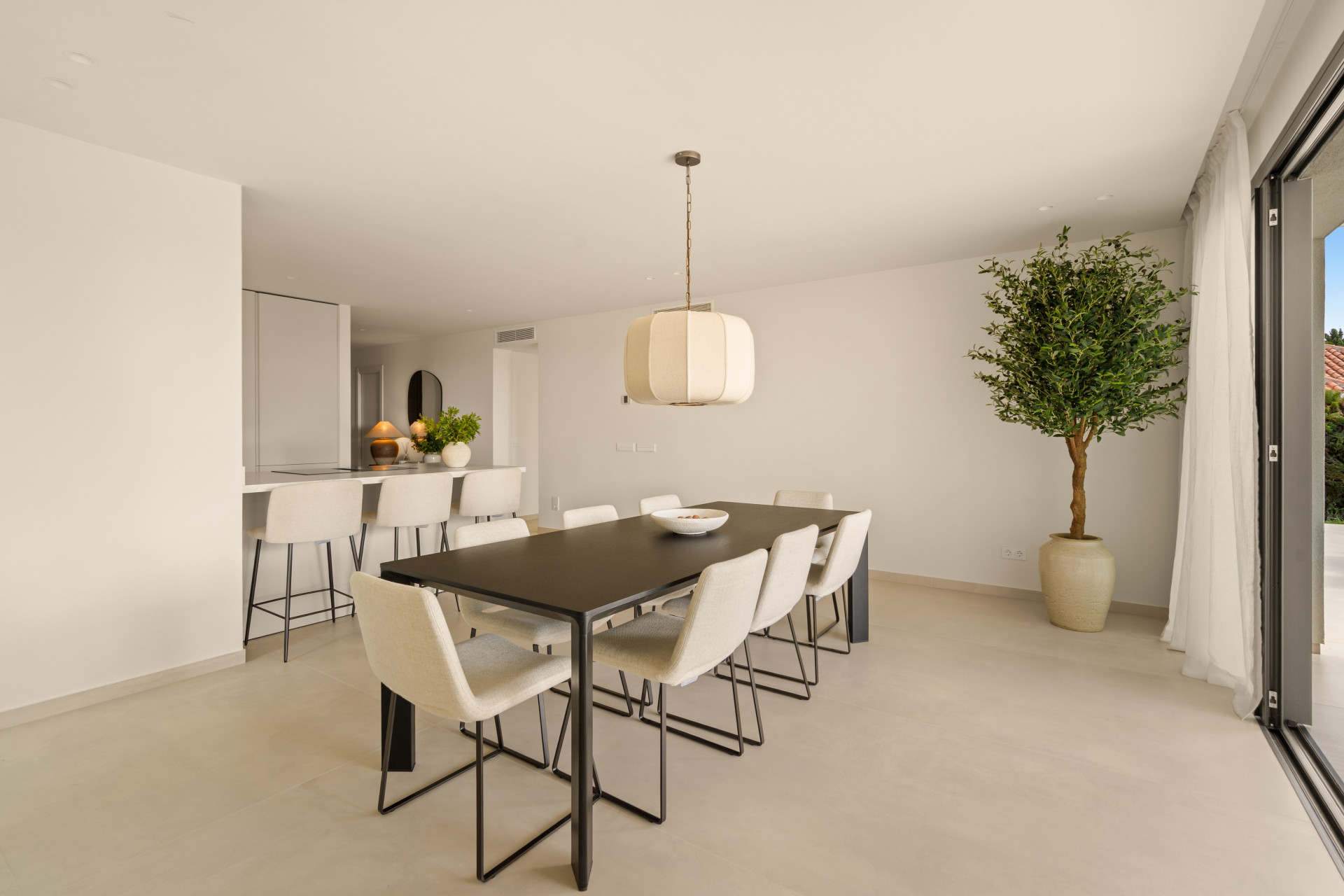  Image of Villa - 5 Bedrooms - 4 Bathrooms for sale in Malaga-Marbella-Spain, Image 8