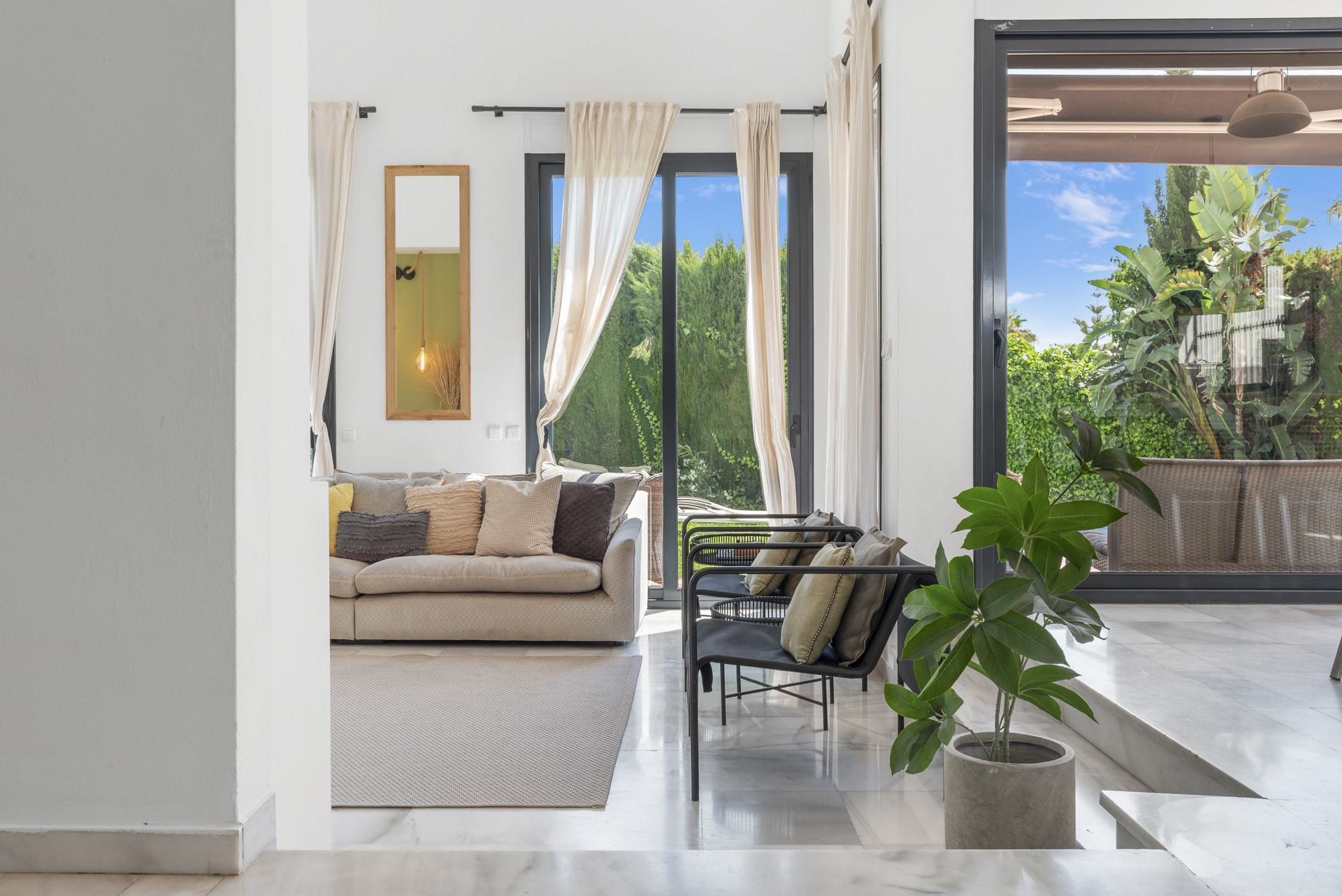  Image of Villa - 6 Bedrooms - 6 Bathrooms for sale in Malaga-Marbella-Spain, Image 8