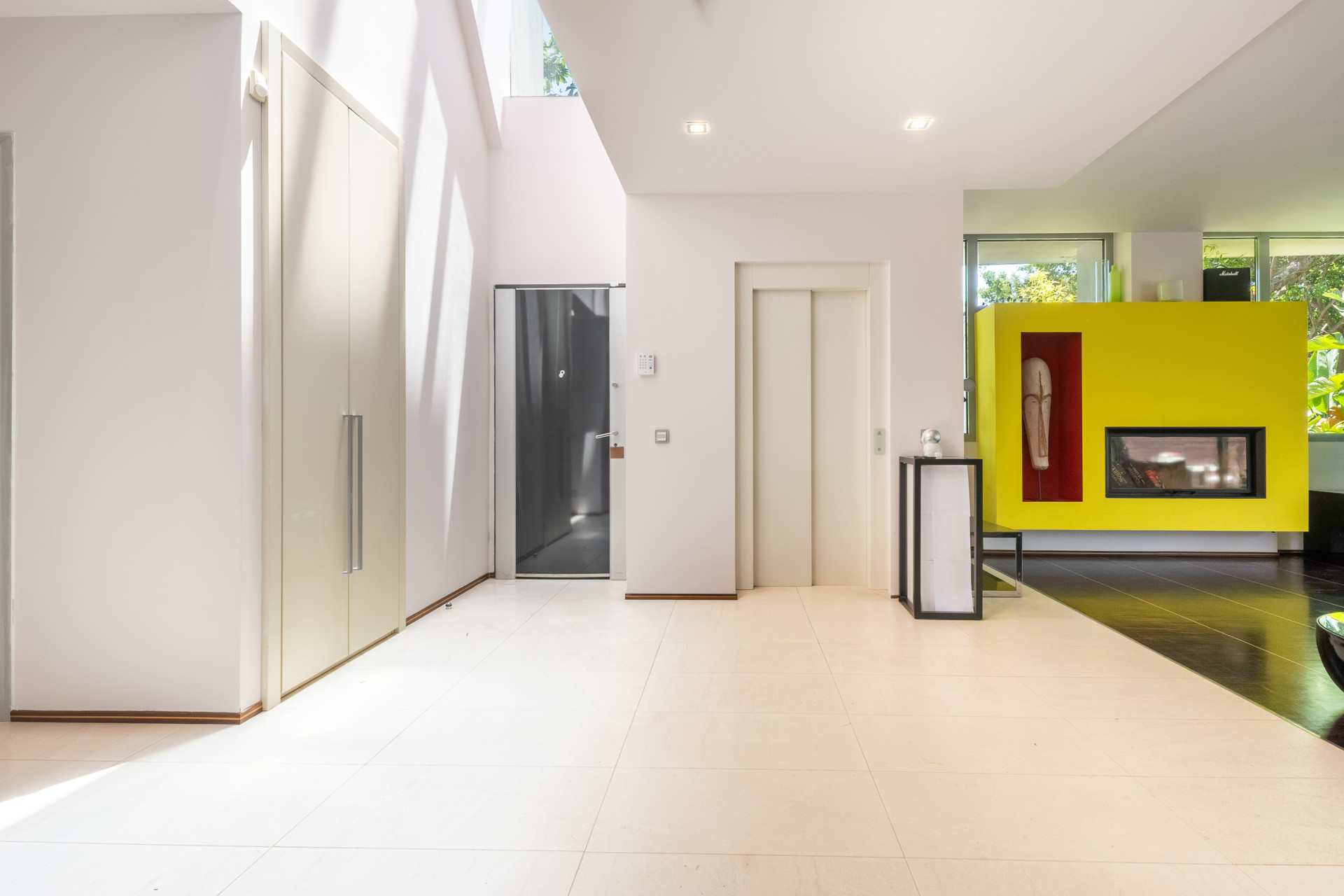 Image of Semi Detached Villa - 4 Bedrooms - 4 Bathrooms for sale in Malaga-Marbella-Spain, Image 11