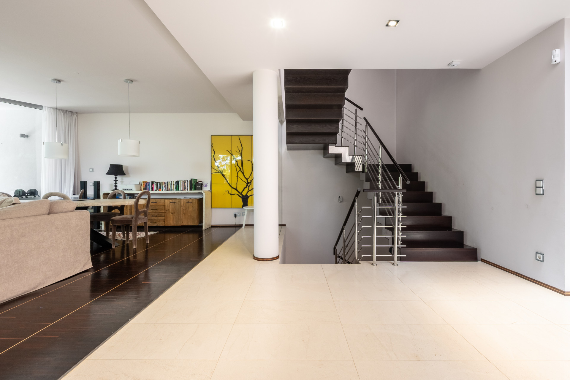  Image of Semi Detached Villa - 4 Bedrooms - 4 Bathrooms for sale in Malaga-Marbella-Spain, Image 9