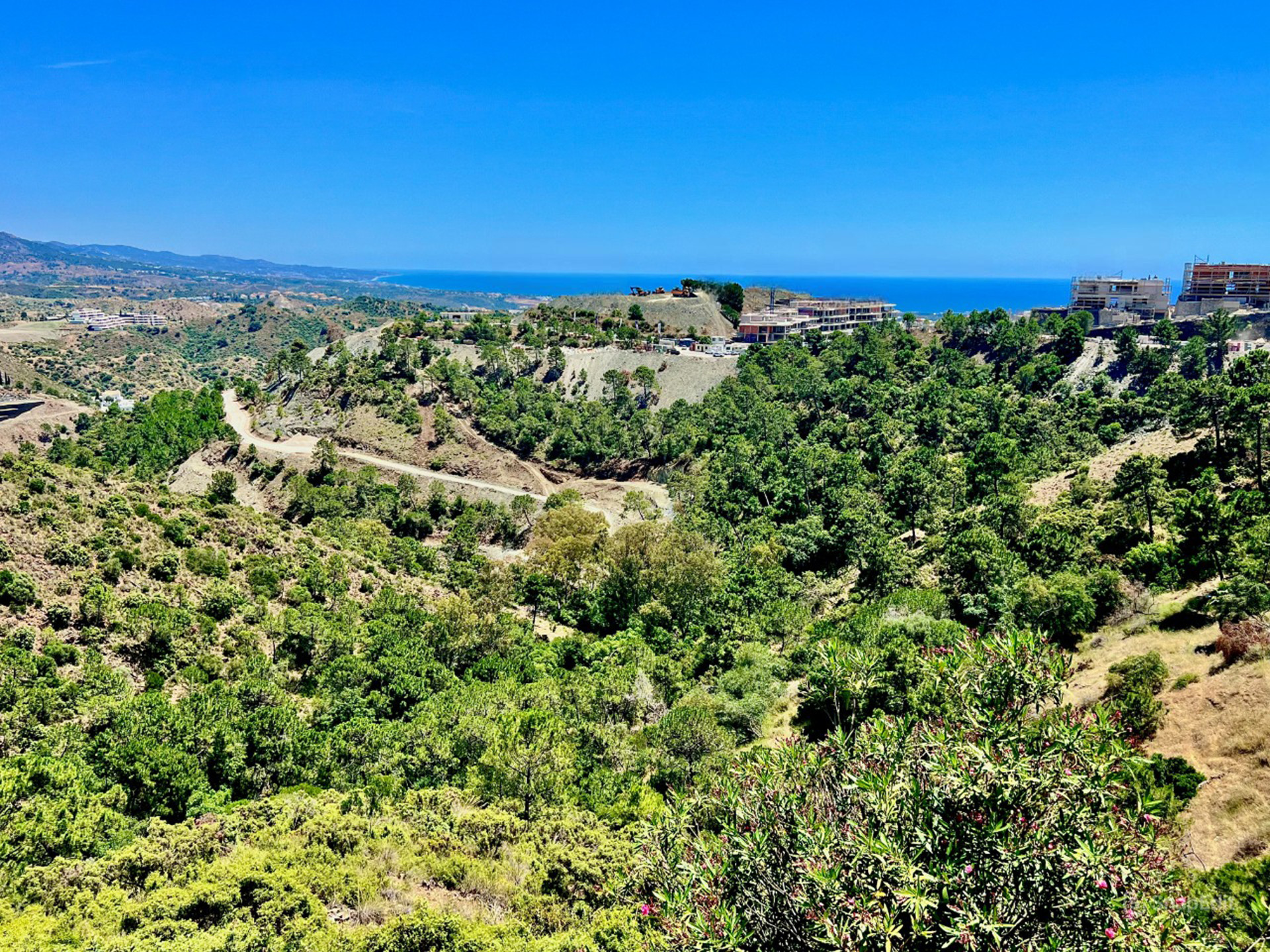  Image of Plot - 6 Bedrooms - 6 Bathrooms for sale in Malaga-Benahavis-Spain, Image 22