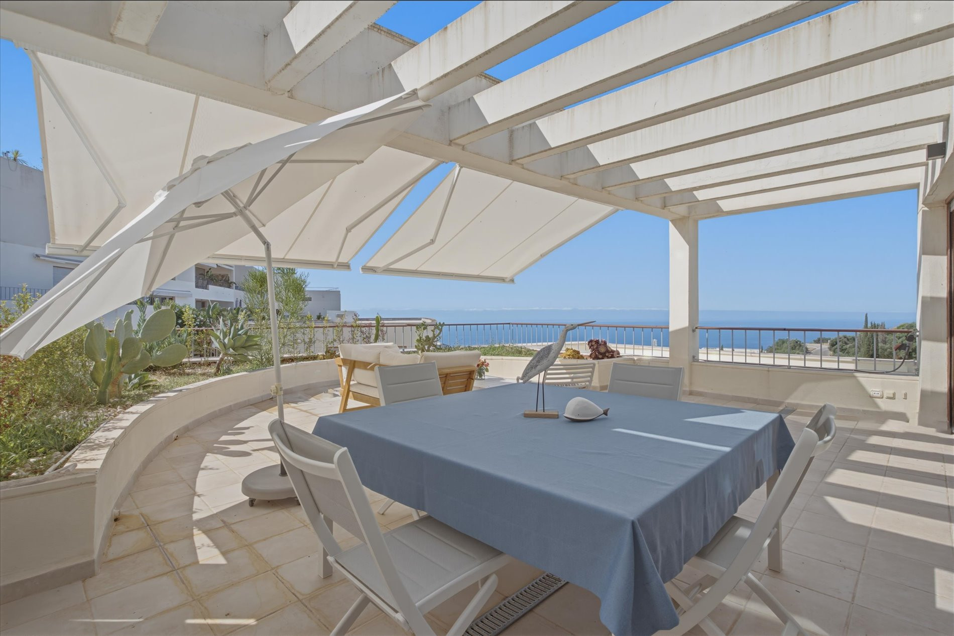  Image of Penthouse - 3 Bedrooms - 2 Bathrooms for sale in Malaga-Marbella-Spain, Image 18