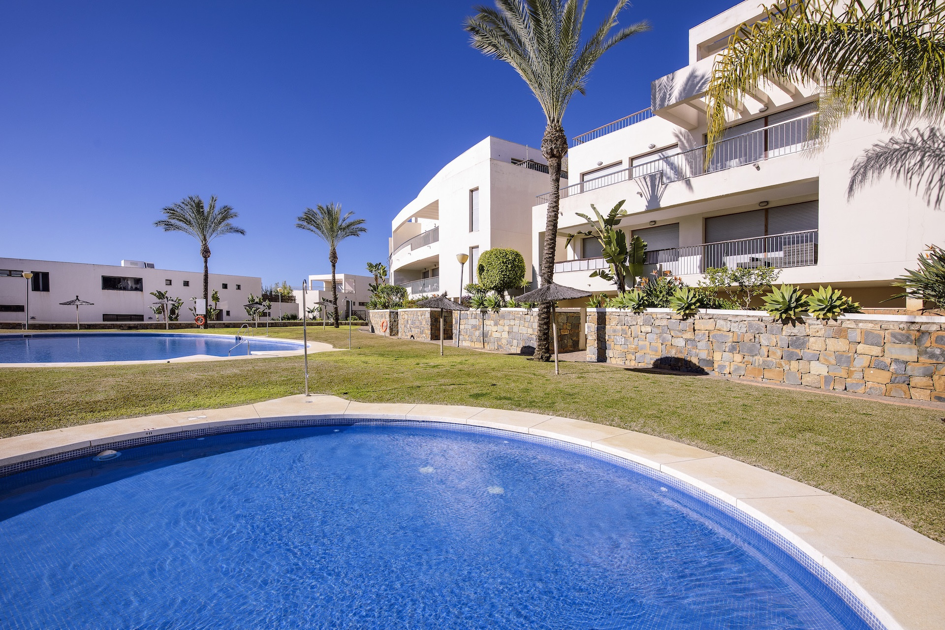  Image of Penthouse - 3 Bedrooms - 2 Bathrooms for sale in Malaga-Marbella-Spain, Image 30