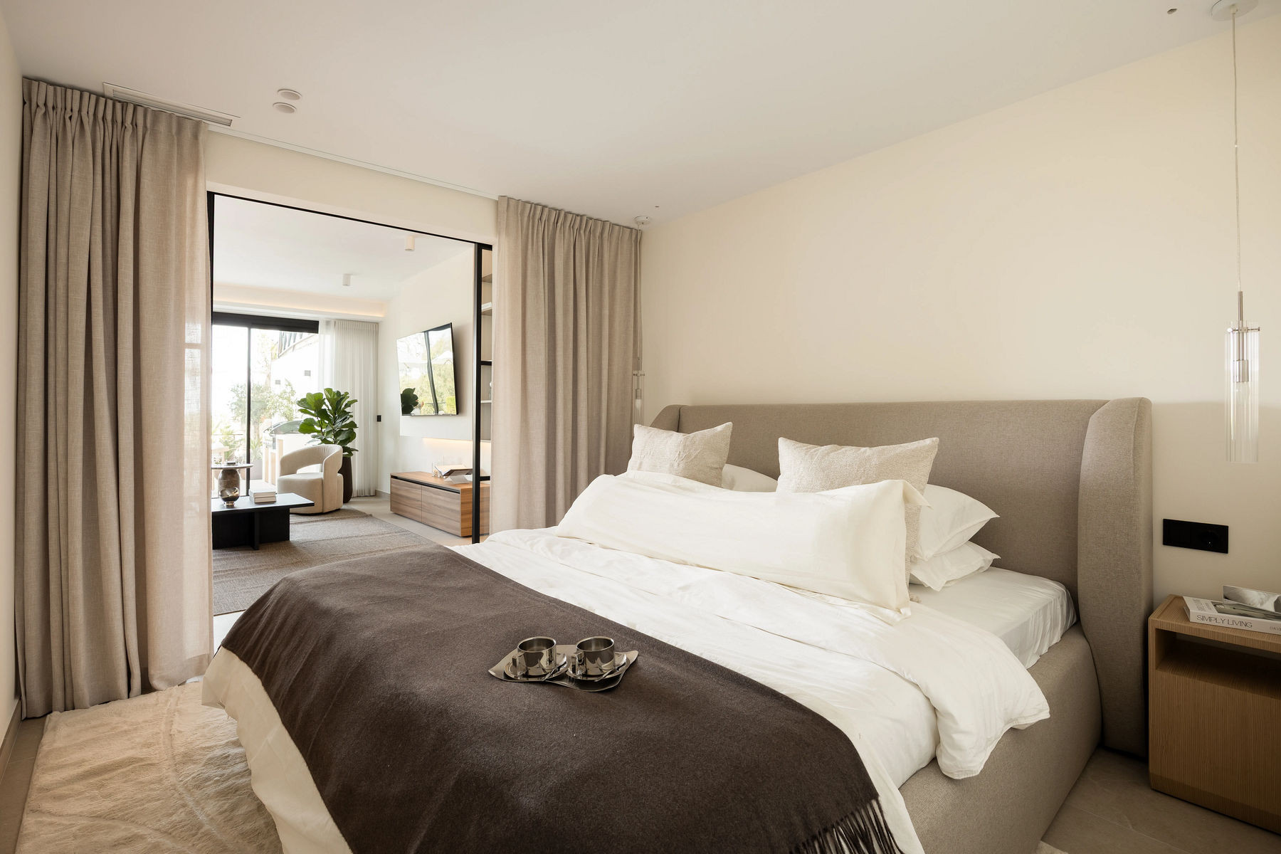  Image of Ground Floor Apartment - 3 Bedrooms - 3 Bathrooms for sale in Malaga-Marbella-Spain, Image 11