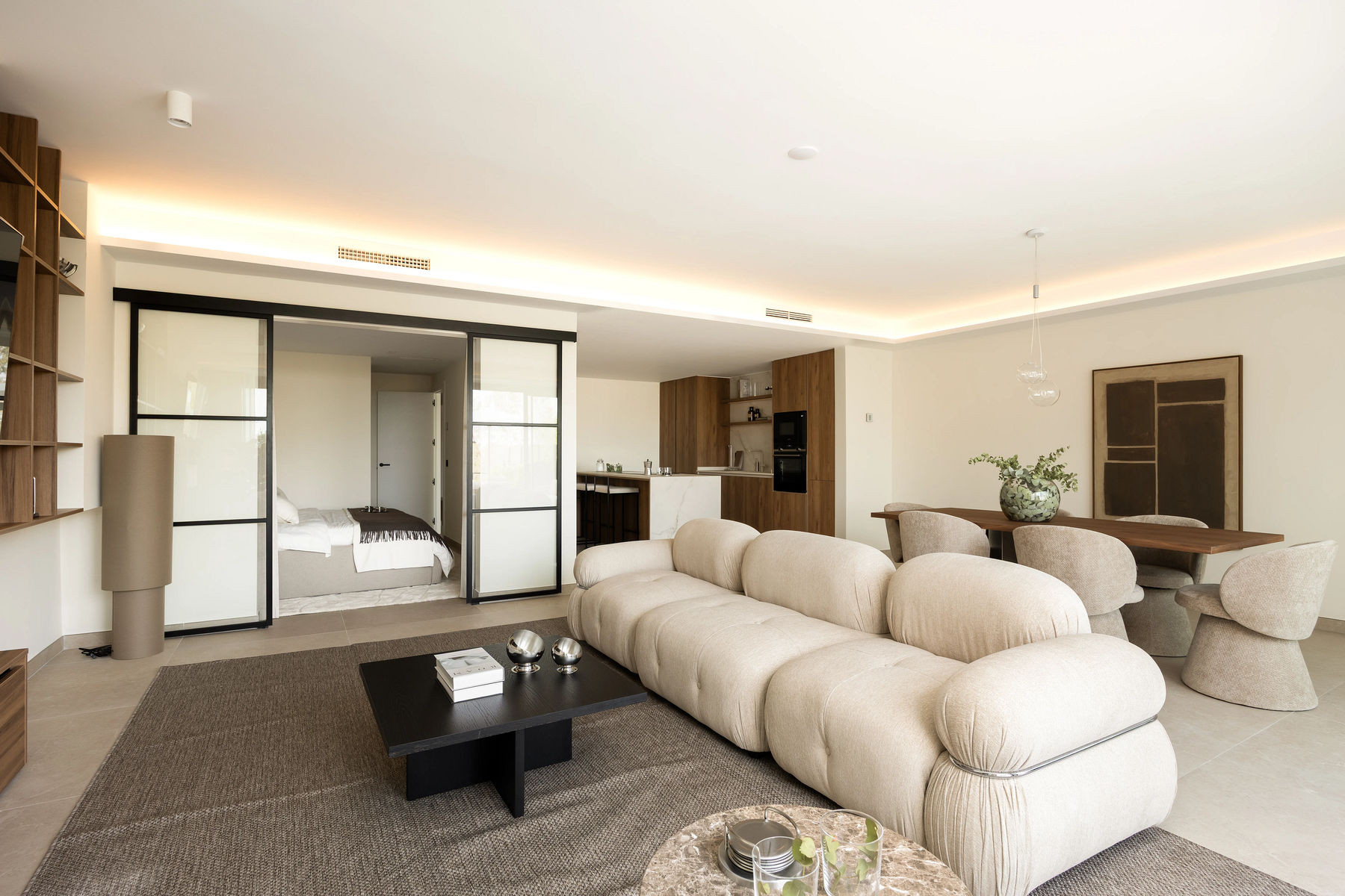  Image of Ground Floor Apartment - 3 Bedrooms - 3 Bathrooms for sale in Malaga-Marbella-Spain, Image 8