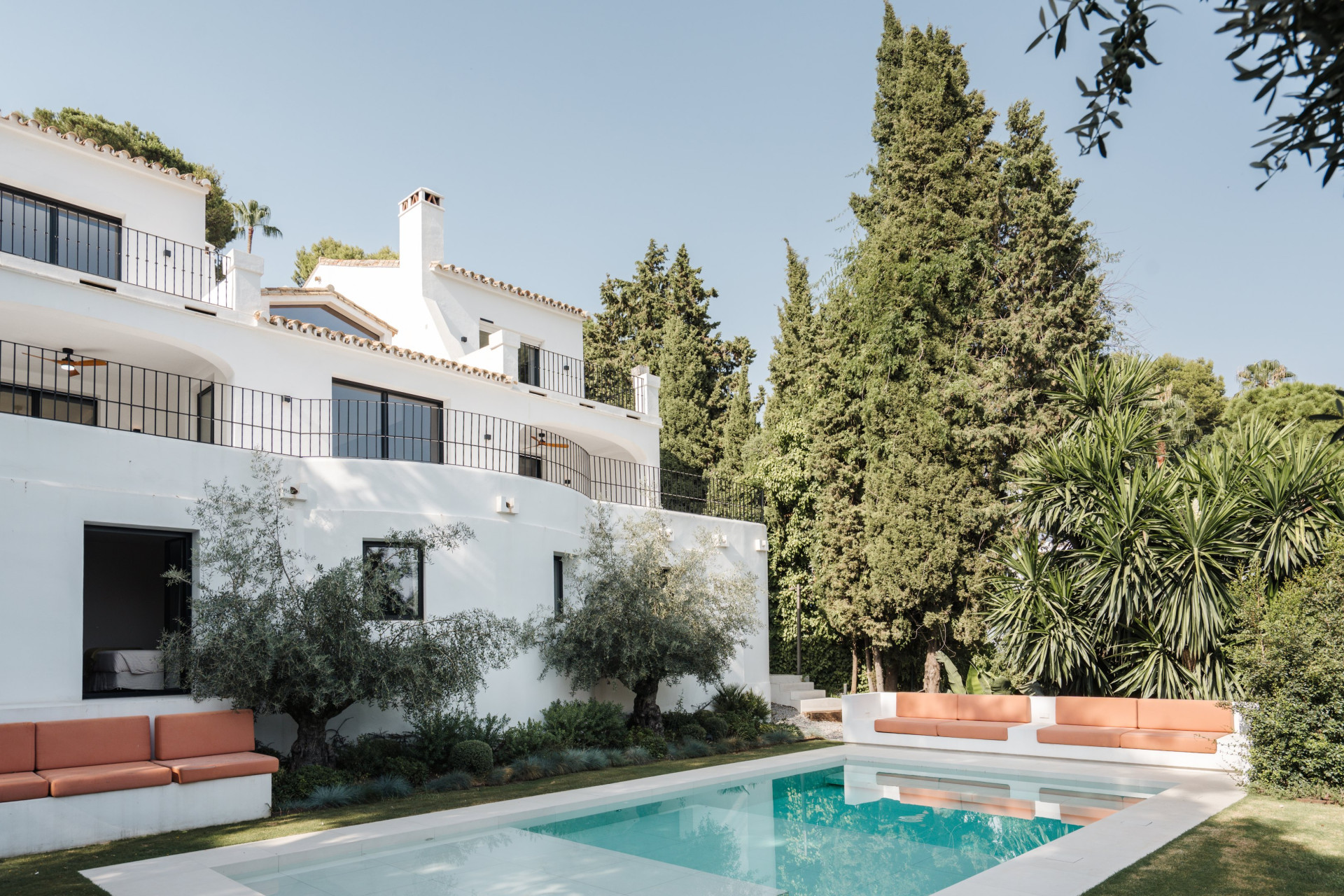  Image of Villa - 5 Bedrooms - 6 Bathrooms for sale in Malaga-Benahavis-Spain, Image 28