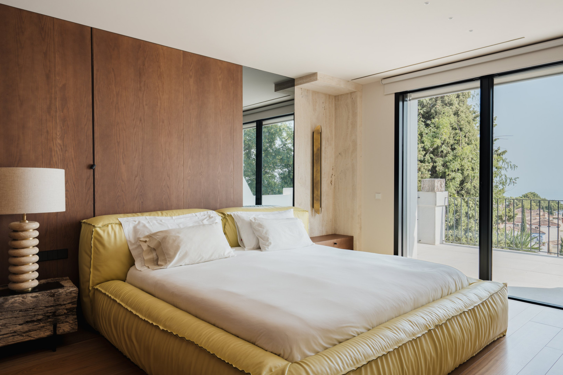  Image of Villa - 5 Bedrooms - 6 Bathrooms for sale in Malaga-Benahavis-Spain, Image 13