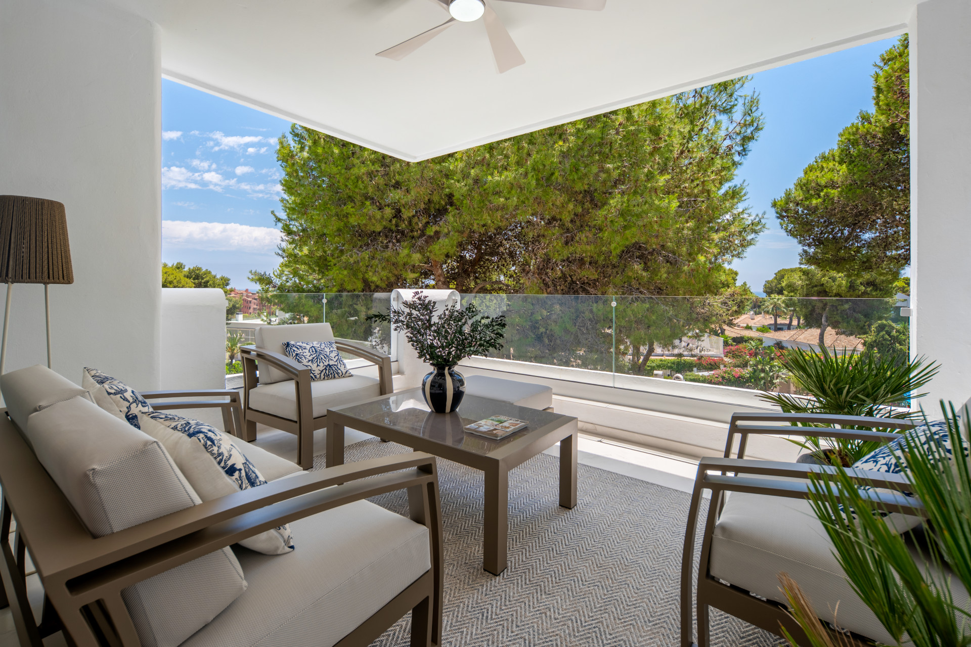  Image of Penthouse - 3 Bedrooms - 3 Bathrooms for sale in Malaga-Marbella-Spain, Image 39