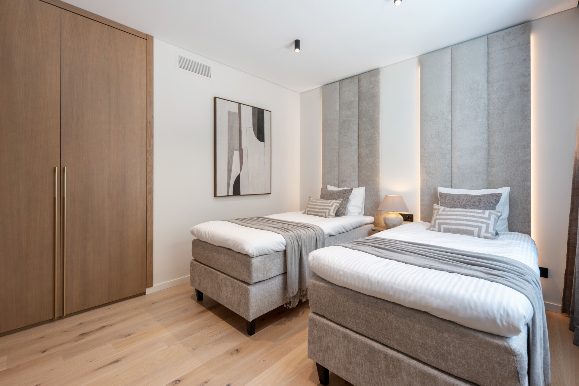  Image of Penthouse - 3 Bedrooms - 3 Bathrooms for sale in Malaga-Marbella-Spain, Image 26
