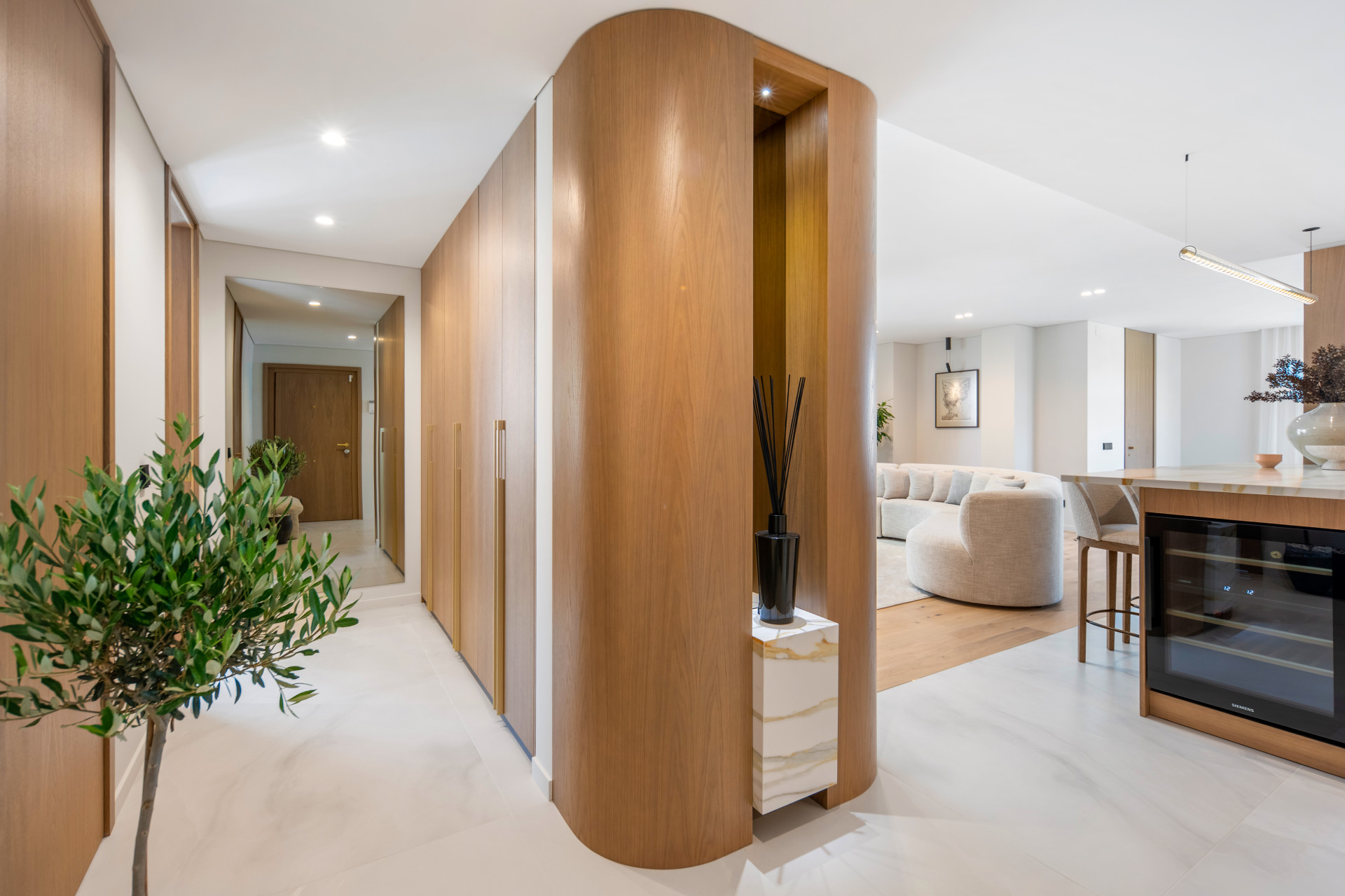  Image of Penthouse - 3 Bedrooms - 3 Bathrooms for sale in Malaga-Marbella-Spain, Image 19