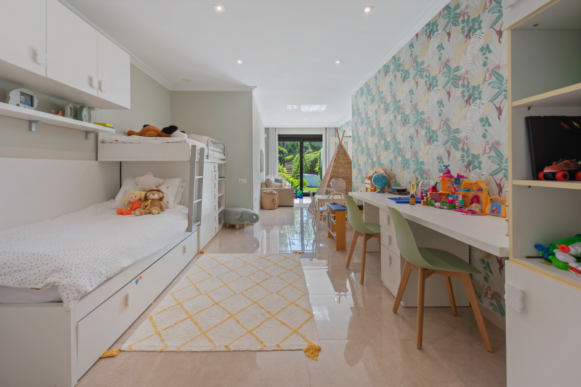  Image of Villa - 6 Bedrooms - 6 Bathrooms for sale in Malaga-Marbella-Spain, Image 31