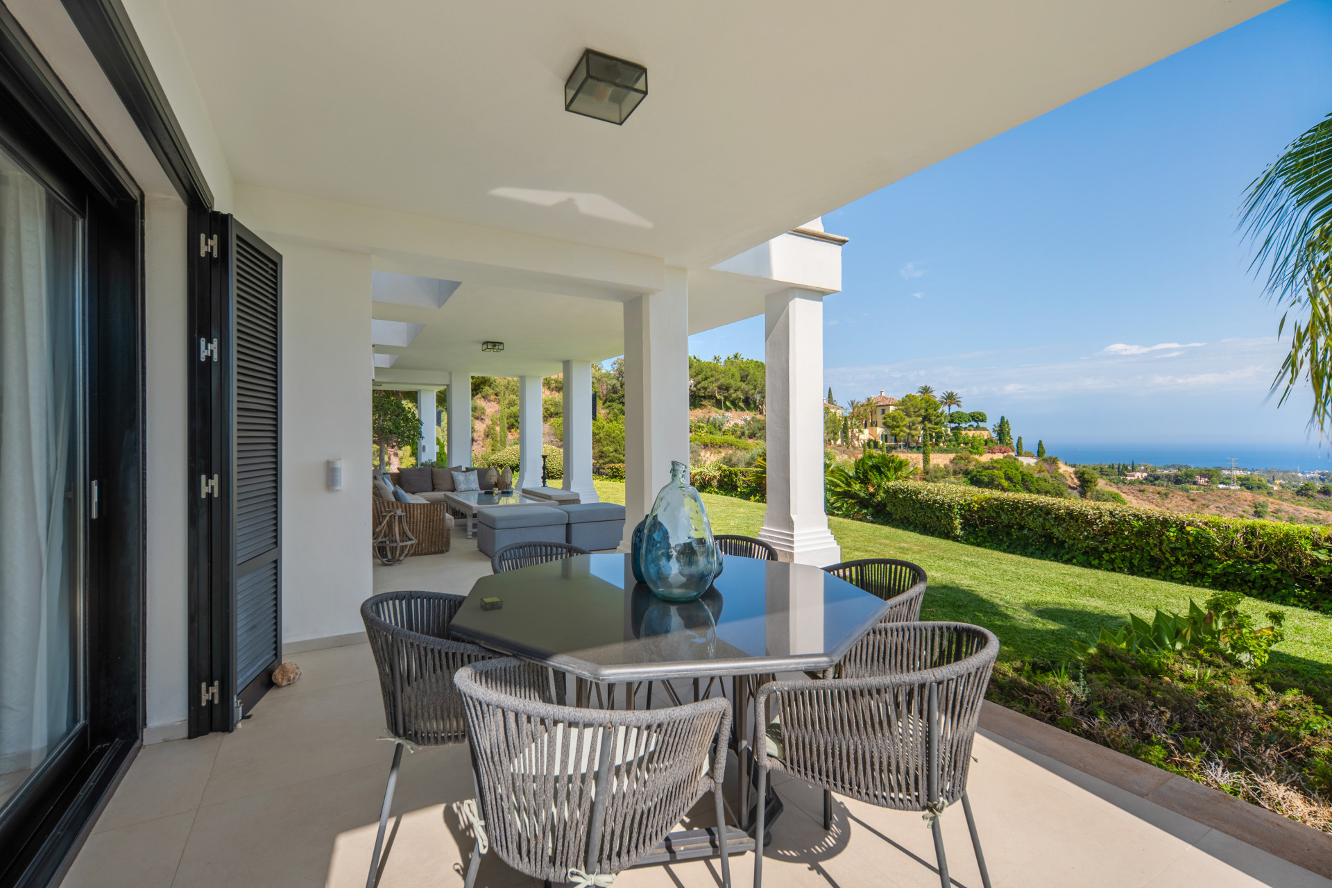  Image of Villa - 6 Bedrooms - 6 Bathrooms for sale in Malaga-Marbella-Spain, Image 9