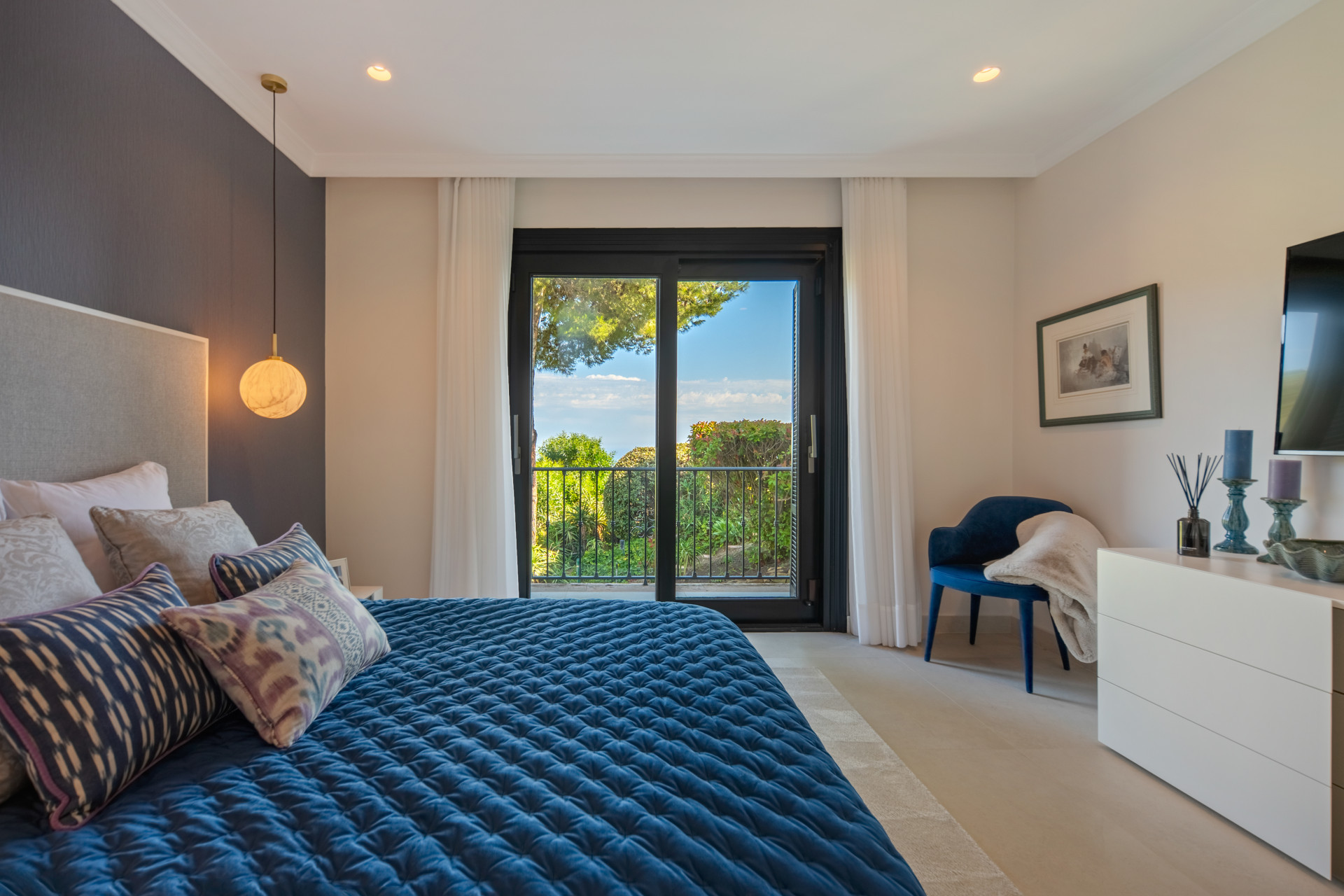  Image of Villa - 6 Bedrooms - 6 Bathrooms for sale in Malaga-Marbella-Spain, Image 28