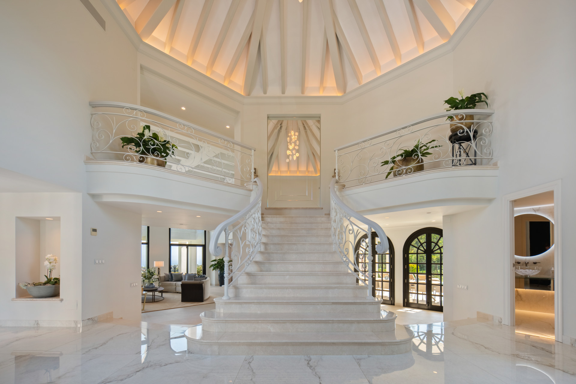  Image of Villa - 6 Bedrooms - 6 Bathrooms for sale in Malaga-Marbella-Spain, Image 37