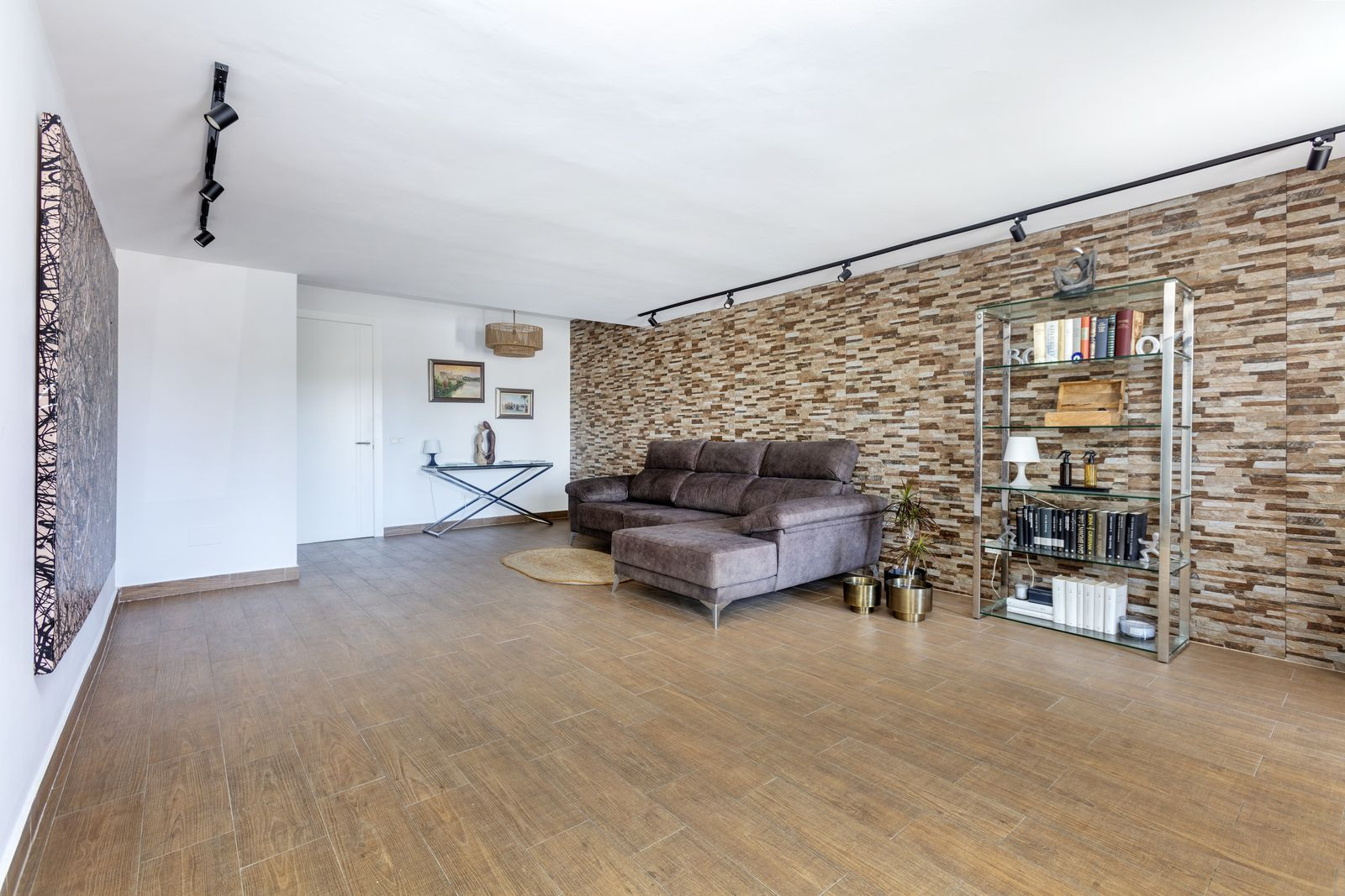  Image of Villa - 6 Bedrooms - 5 Bathrooms for sale in Malaga-Estepona-Spain, Image 29