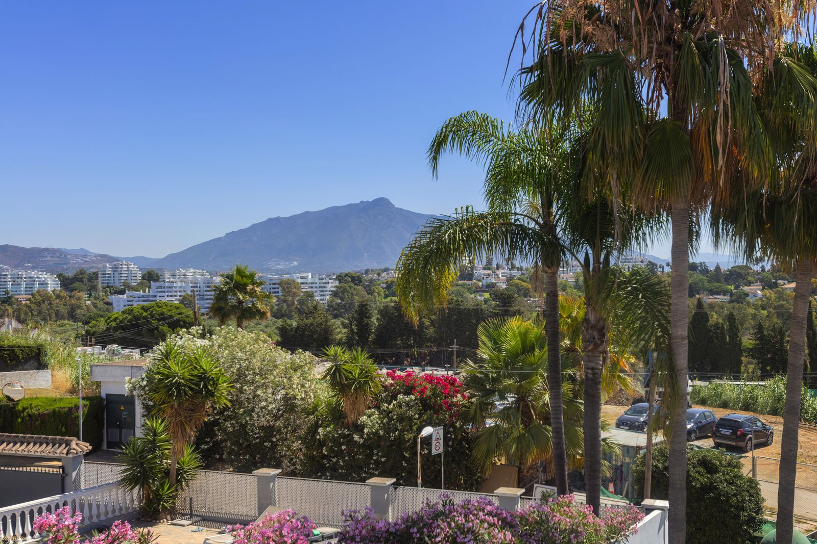  Image of Villa - 6 Bedrooms - 5 Bathrooms for sale in Malaga-Estepona-Spain, Image 46