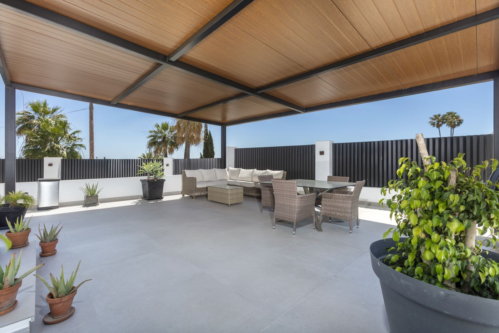  Image of Villa - 6 Bedrooms - 5 Bathrooms for sale in Malaga-Estepona-Spain, Image 26