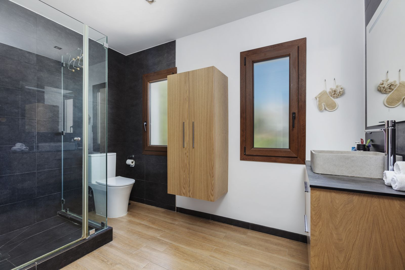  Image of Villa - 6 Bedrooms - 5 Bathrooms for sale in Malaga-Estepona-Spain, Image 15