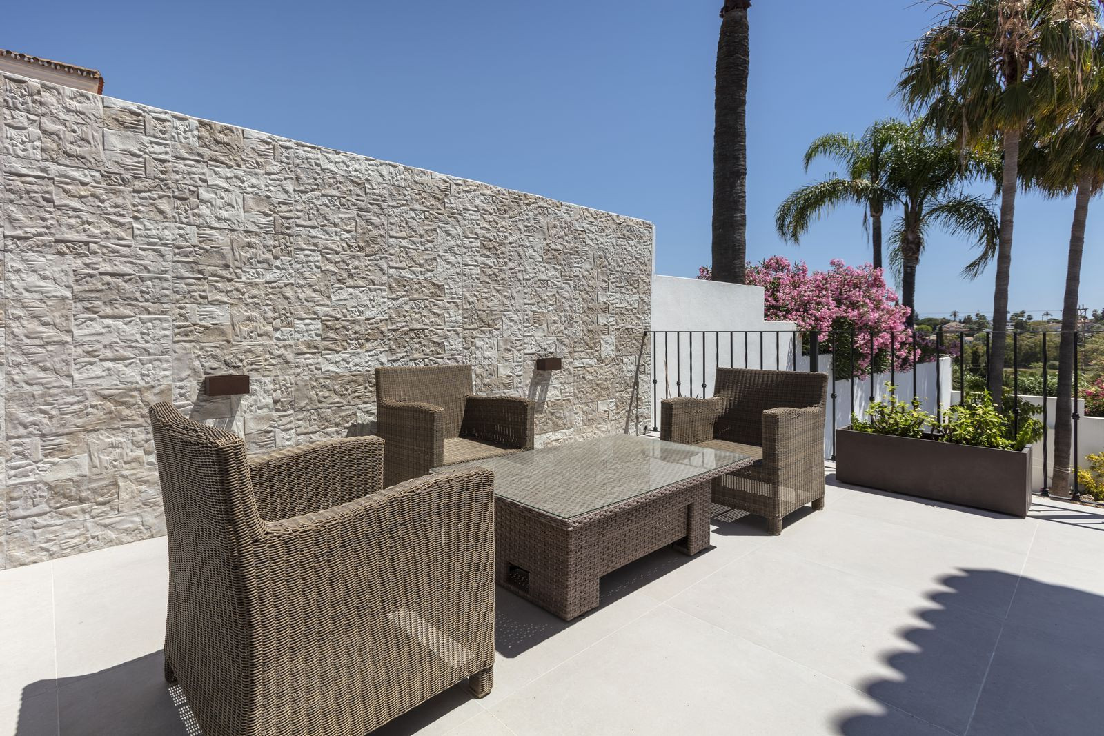  Image of Villa - 6 Bedrooms - 5 Bathrooms for sale in Malaga-Estepona-Spain, Image 12