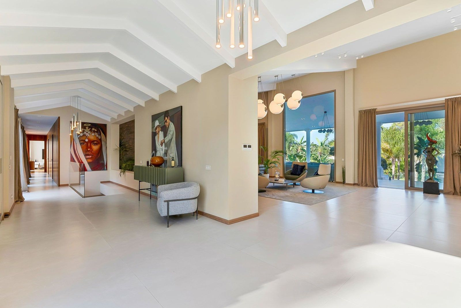  Image of Villa - 6 Bedrooms - 9 Bathrooms for sale in Malaga-San Pedro de Alcantara-Spain, Image 8