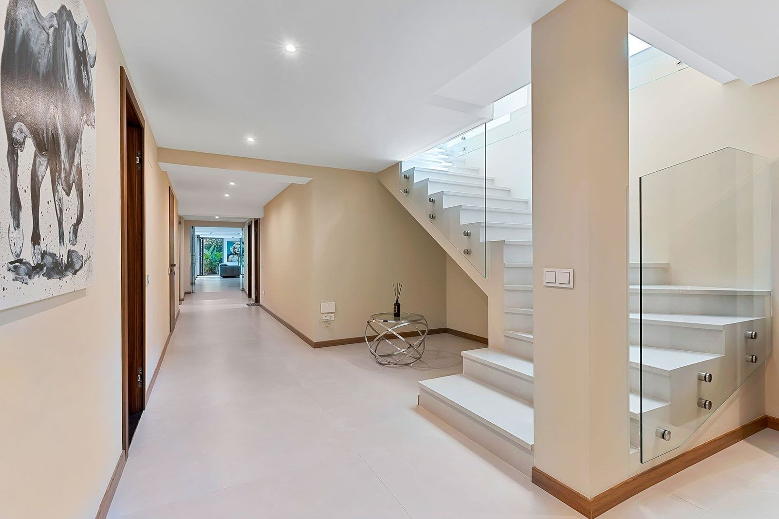  Image of Villa - 6 Bedrooms - 9 Bathrooms for sale in Malaga-San Pedro de Alcantara-Spain, Image 29