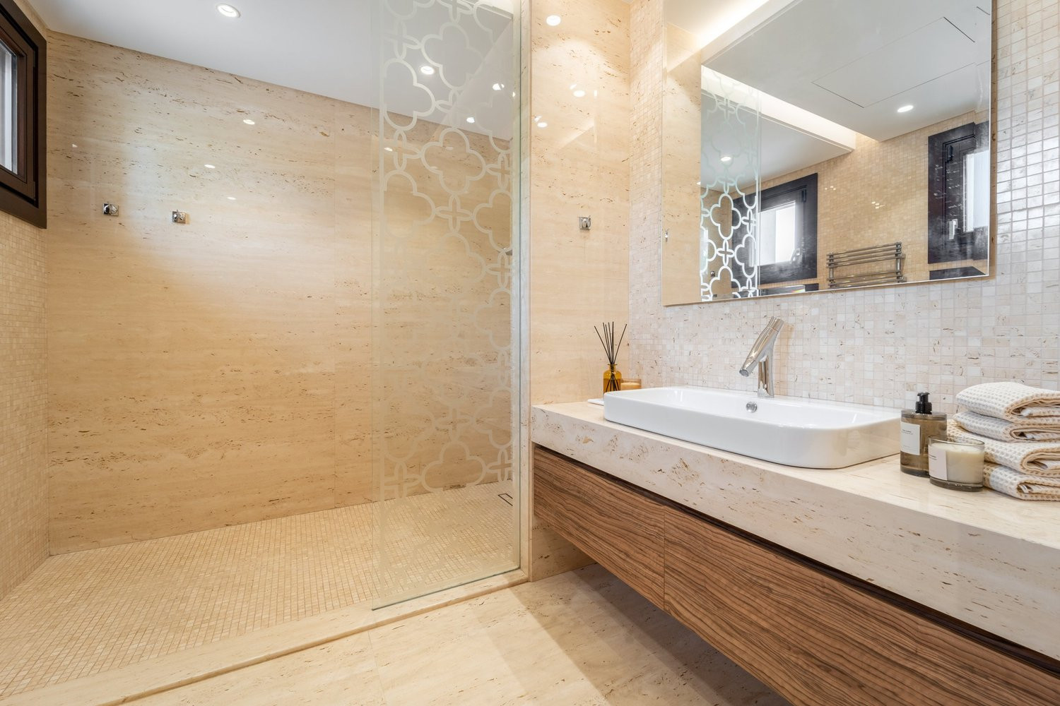  Image of Villa - 5 Bedrooms - 6 Bathrooms for sale in Malaga-Marbella-Spain, Image 20