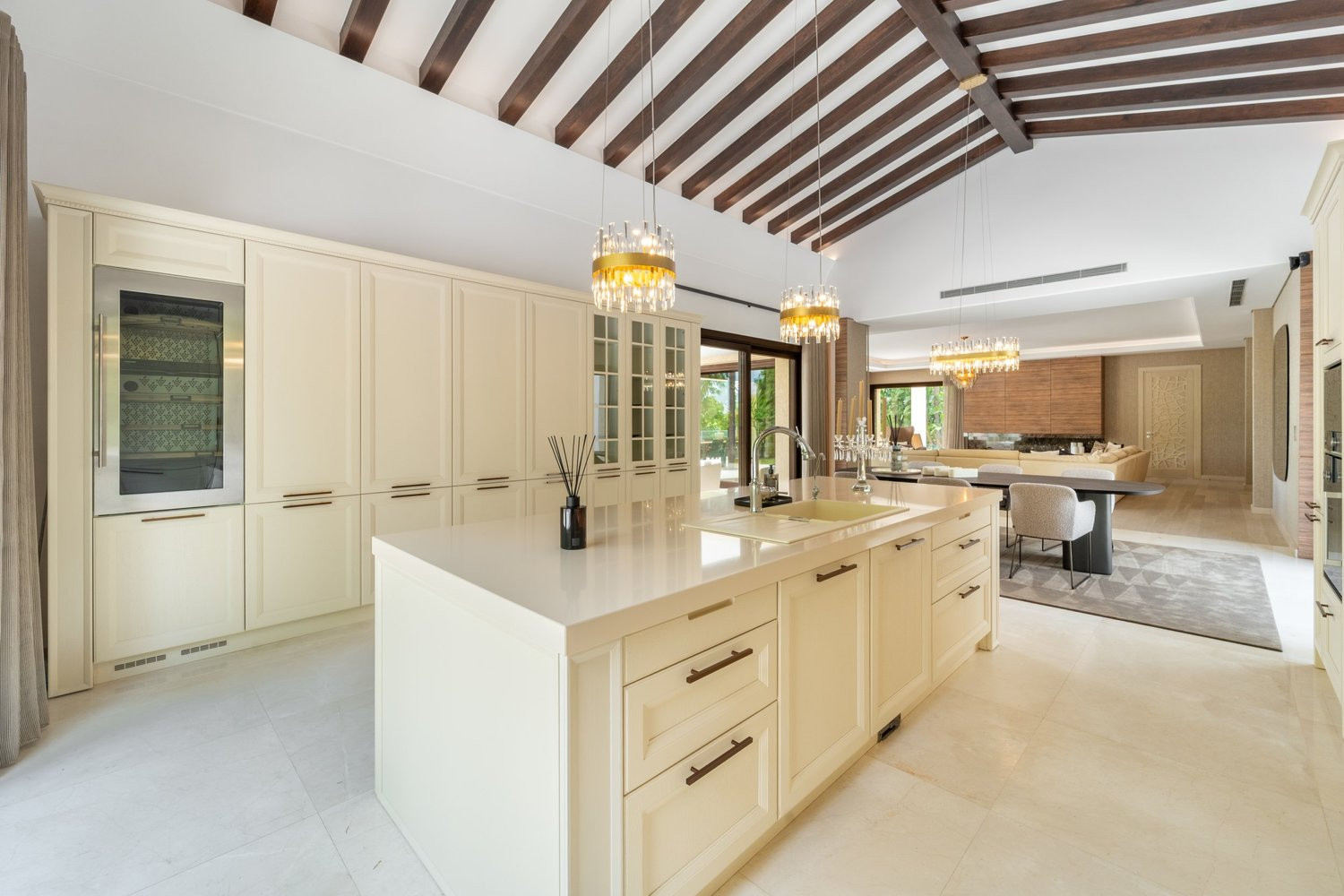  Image of Villa - 5 Bedrooms - 6 Bathrooms for sale in Malaga-Marbella-Spain, Image 10
