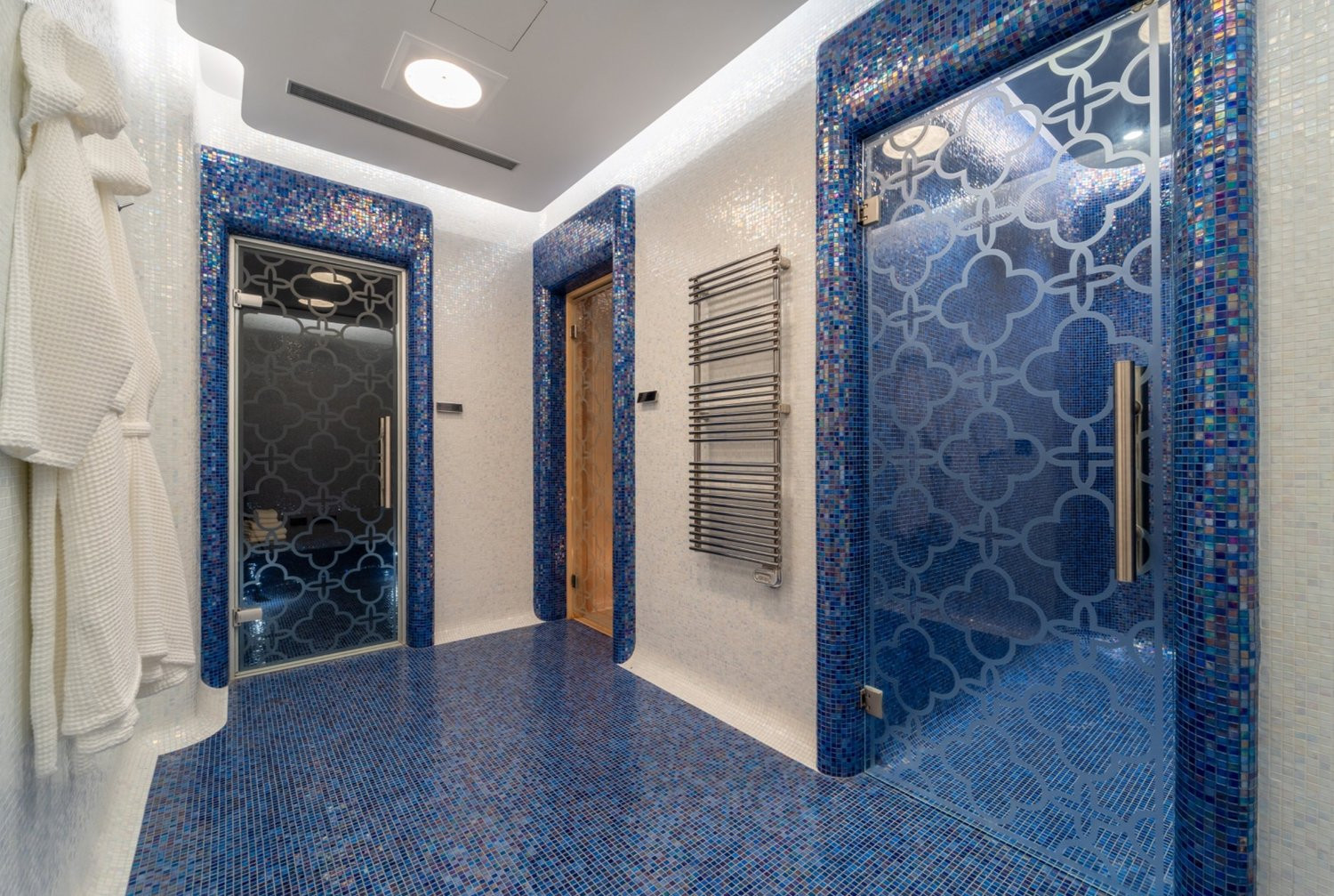  Image of Villa - 5 Bedrooms - 6 Bathrooms for sale in Malaga-Marbella-Spain, Image 45
