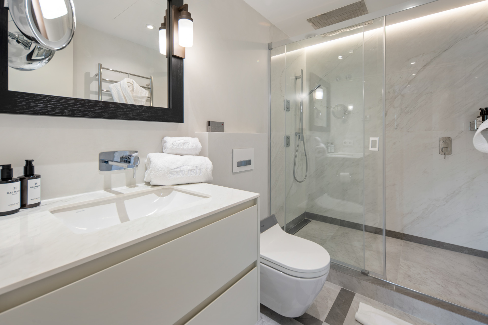  Image of Apartment - 3 Bedrooms - 3 Bathrooms for sale in Malaga-Marbella-Spain, Image 36