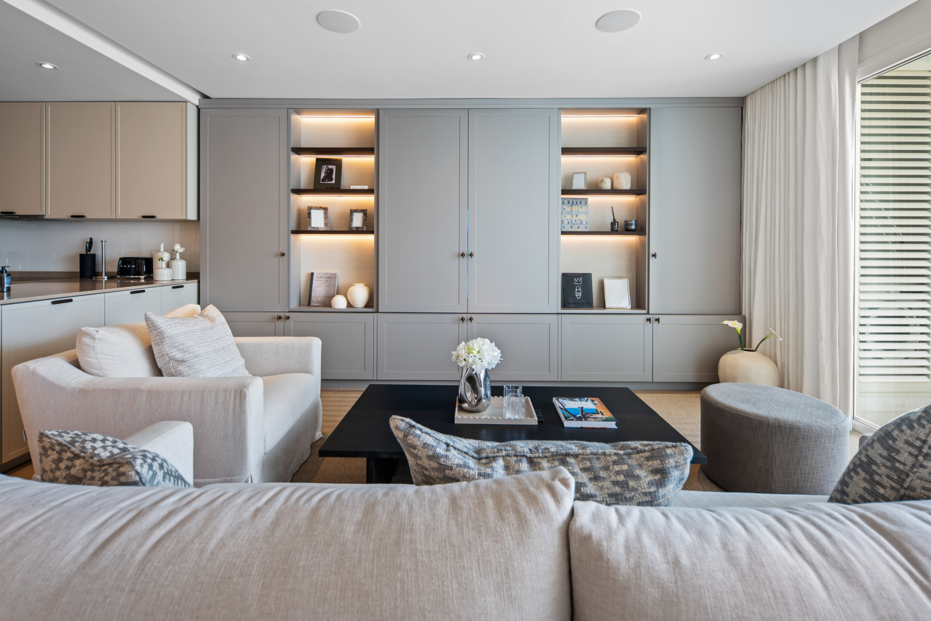  Image of Apartment - 3 Bedrooms - 3 Bathrooms for sale in Malaga-Marbella-Spain, Image 6