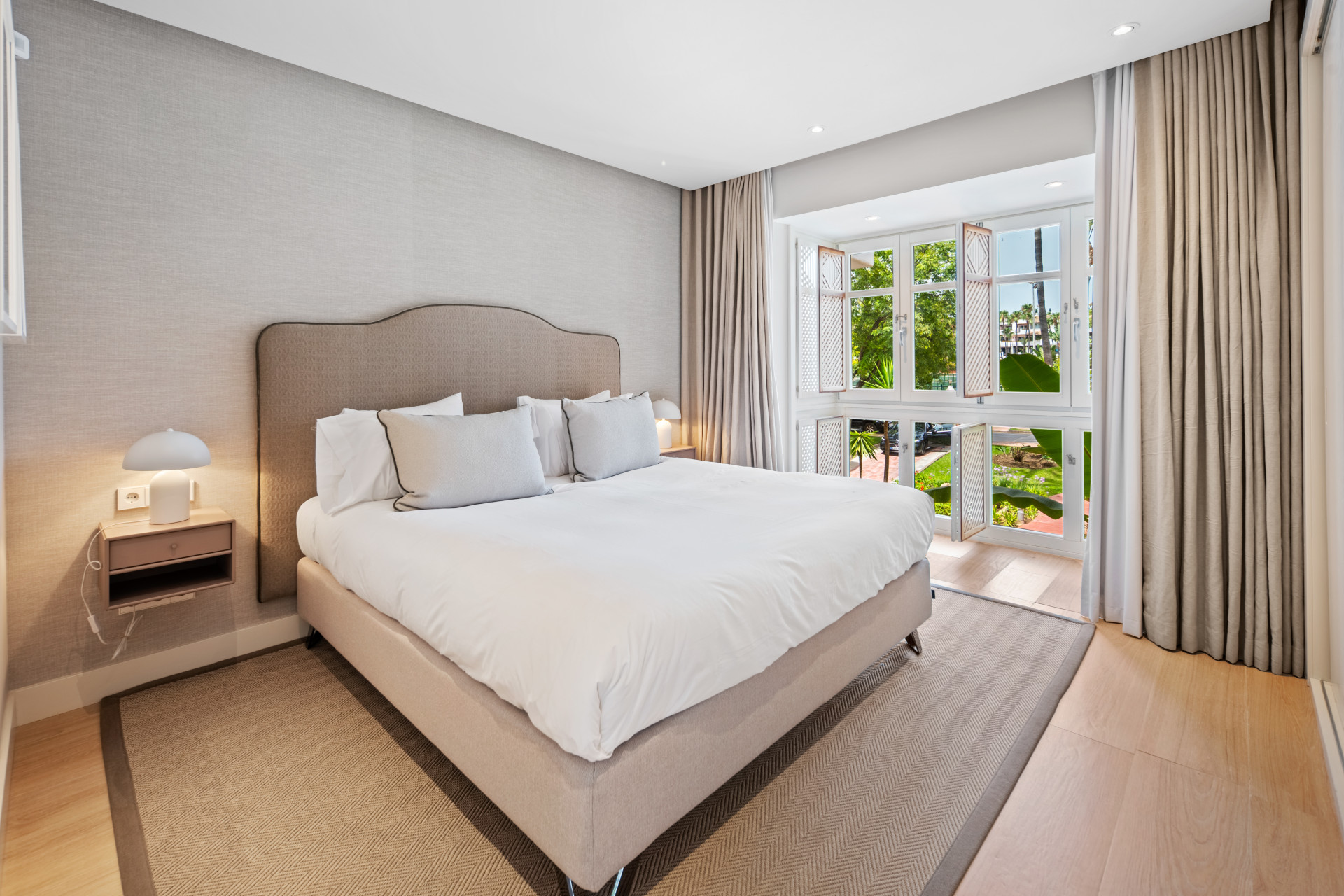 Image of Apartment - 3 Bedrooms - 3 Bathrooms for sale in Malaga-Marbella-Spain, Image 24