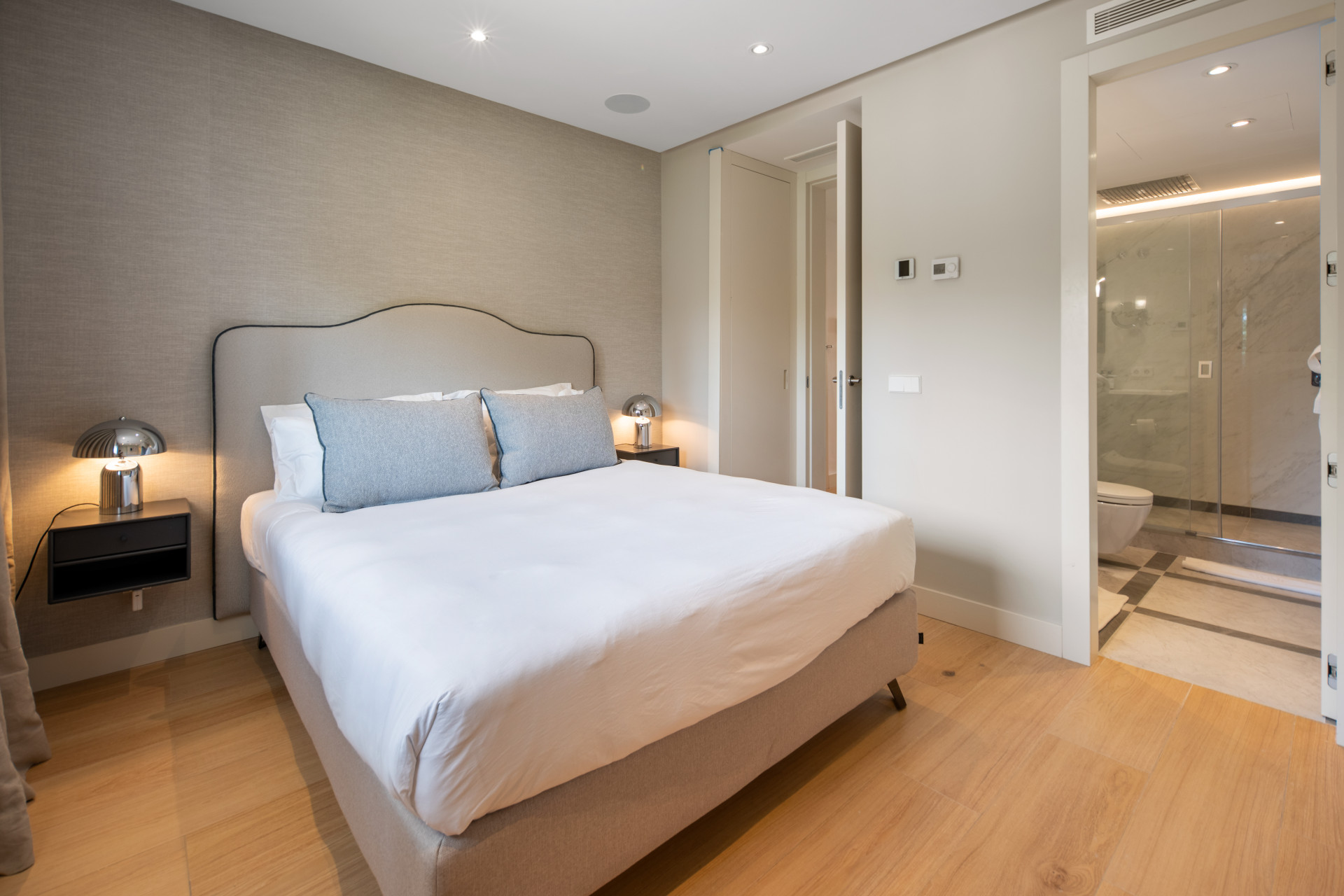  Image of Apartment - 3 Bedrooms - 3 Bathrooms for sale in Malaga-Marbella-Spain, Image 34