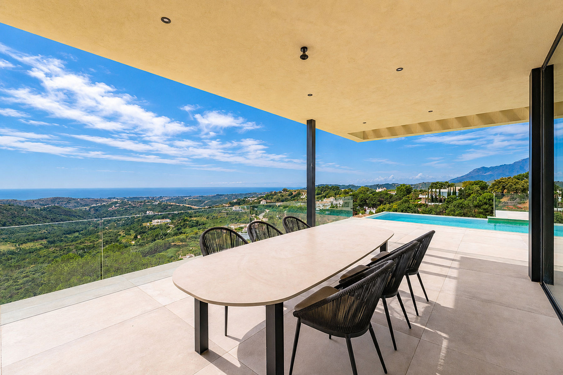  Image of Villa - 5 Bedrooms - 5 Bathrooms for sale in Malaga-Benahavis-Spain, Image 16