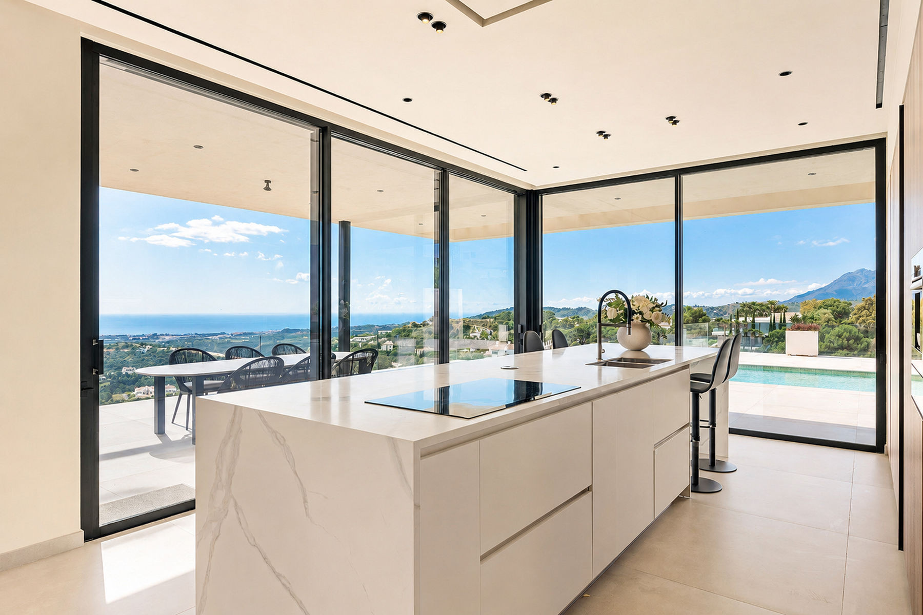 Image of Villa - 5 Bedrooms - 5 Bathrooms for Sale in Malaga-Benahavis-Spain, Image 4