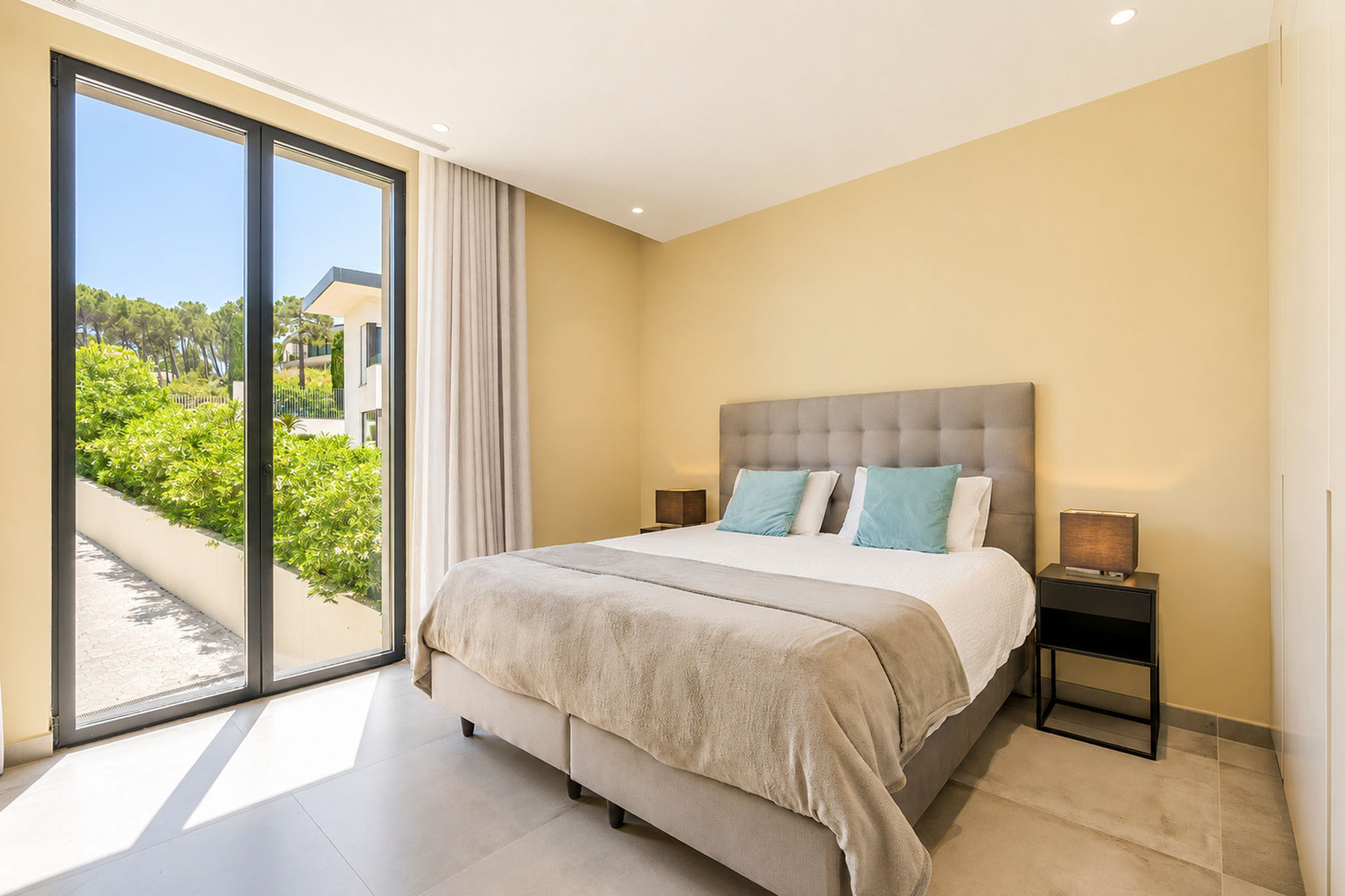  Image of Villa - 5 Bedrooms - 5 Bathrooms for sale in Malaga-Benahavis-Spain, Image 29