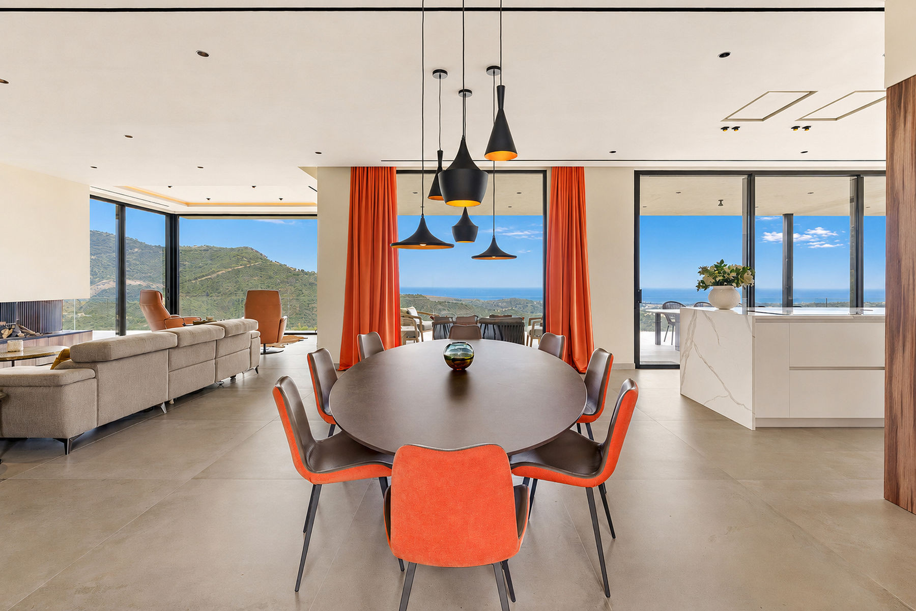  Image of Villa - 5 Bedrooms - 5 Bathrooms for sale in Malaga-Benahavis-Spain, Image 22