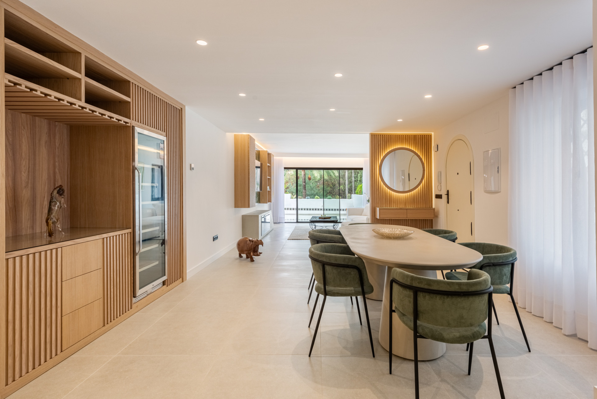 Image of Apartment - 3 Bedrooms - 3 Bathrooms for Sale in Malaga-Marbella-Spain, Image 5