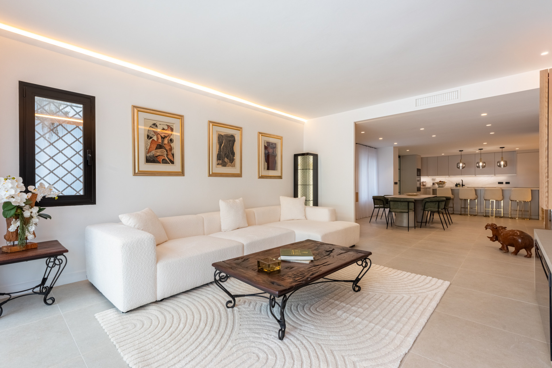 Image of Apartment - 3 Bedrooms - 3 Bathrooms for Sale in Malaga-Marbella-Spain, Image 3