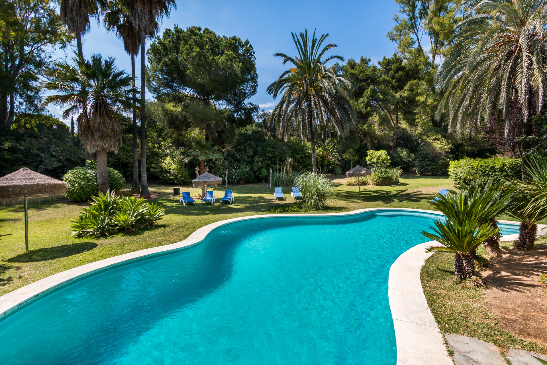  Image of Apartment - 3 Bedrooms - 3 Bathrooms for sale in Malaga-Marbella-Spain, Image 17