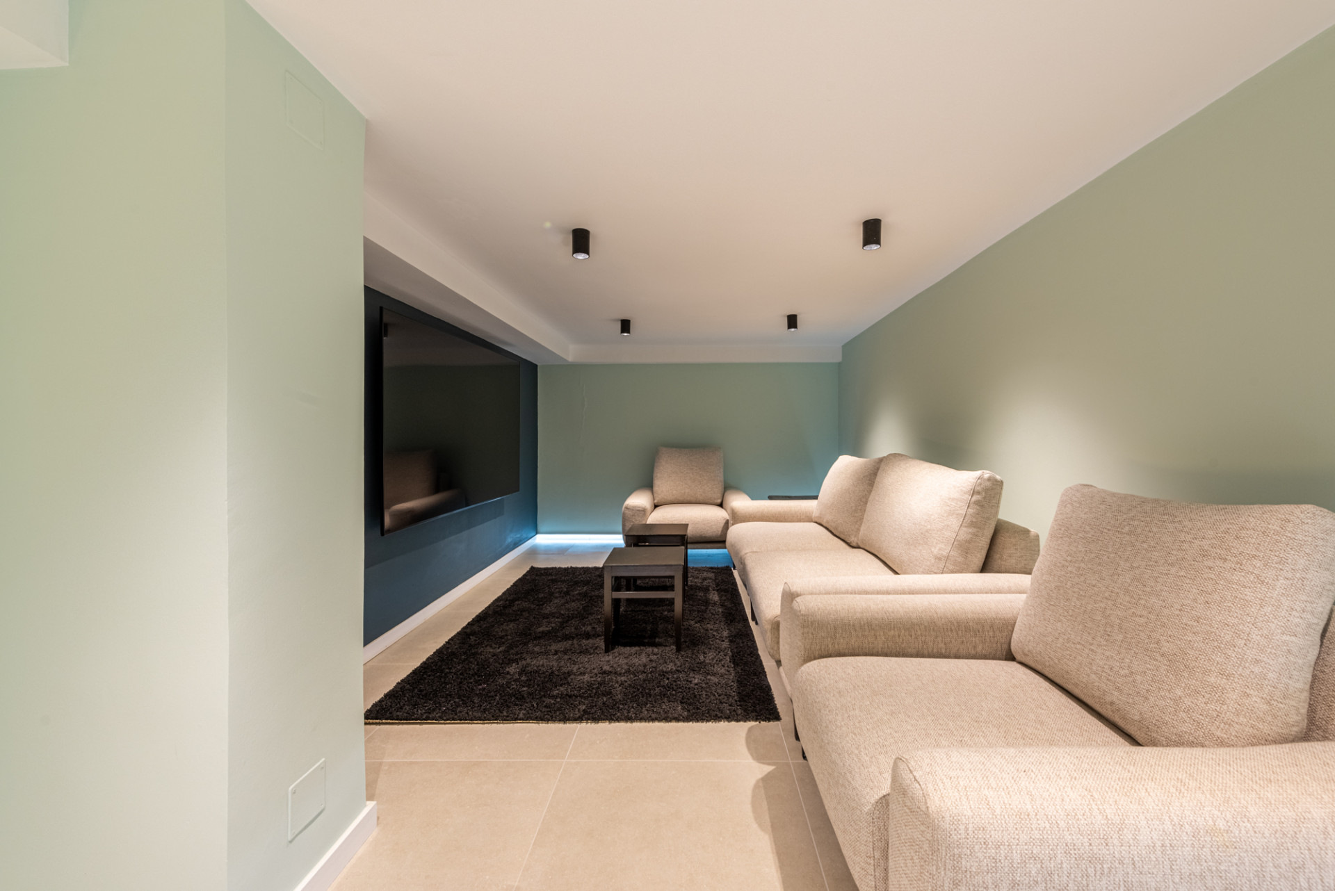  Image of Apartment - 3 Bedrooms - 3 Bathrooms for sale in Malaga-Marbella-Spain, Image 12