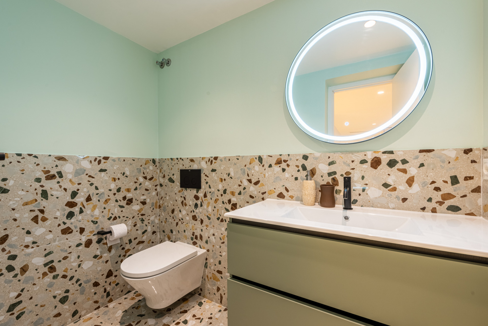  Image of Apartment - 3 Bedrooms - 3 Bathrooms for sale in Malaga-Marbella-Spain, Image 13