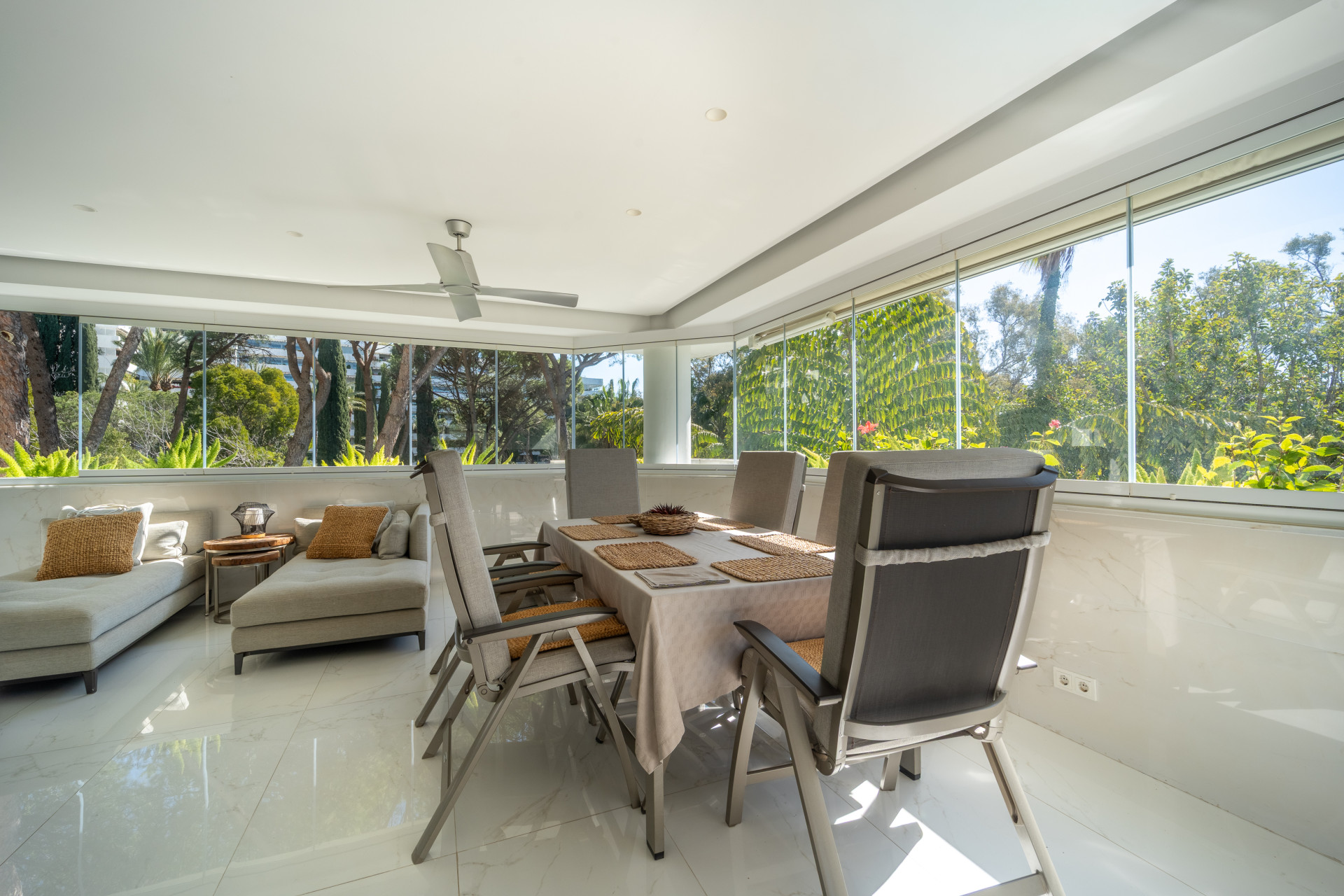 Image of Apartment - 3 Bedrooms - 2 Bathrooms for Sale in Malaga-Marbella-Spain, Image 2