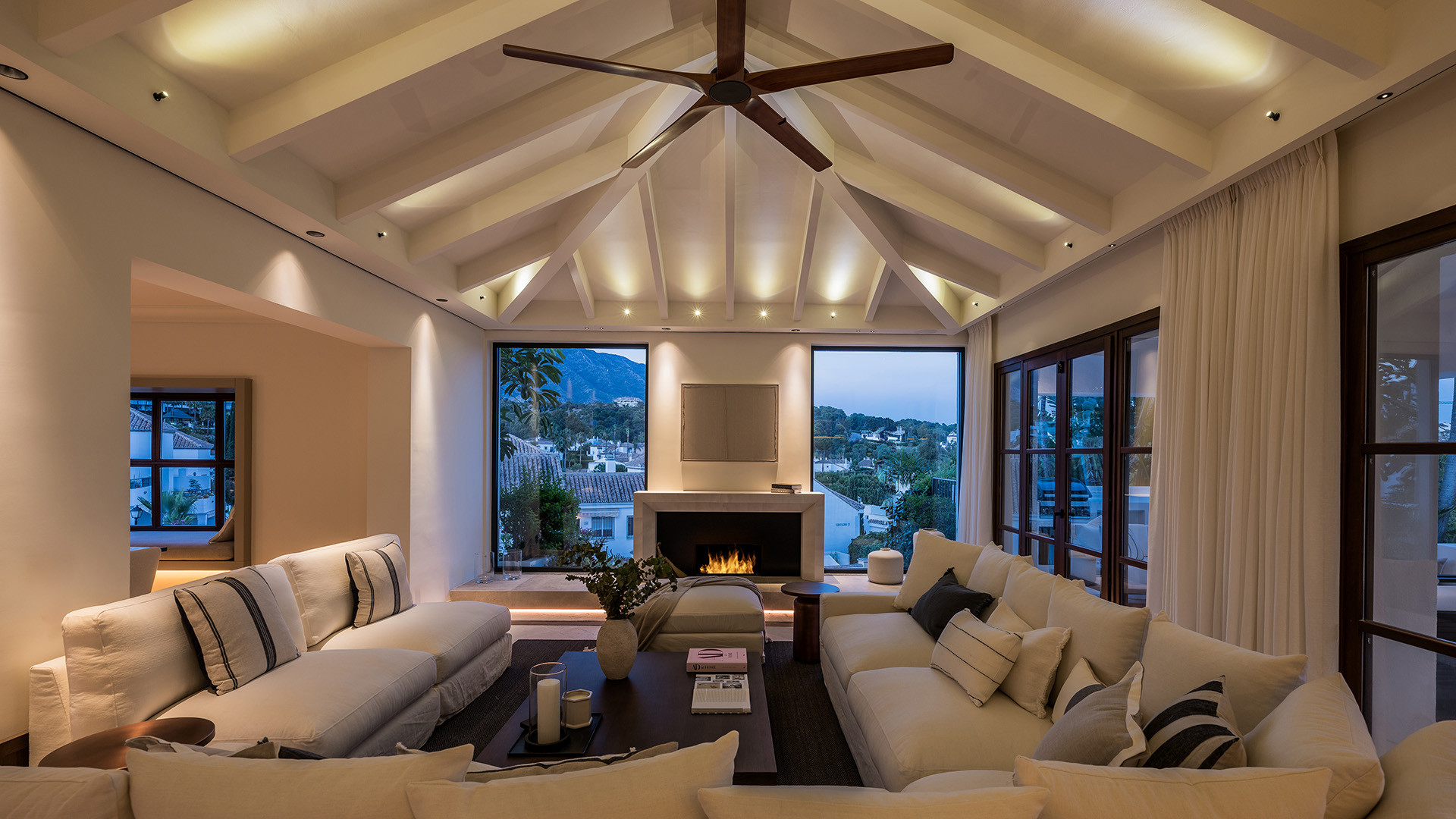  Image of Villa - 4 Bedrooms - 4 Bathrooms for sale in Malaga-Marbella-Spain, Image 40