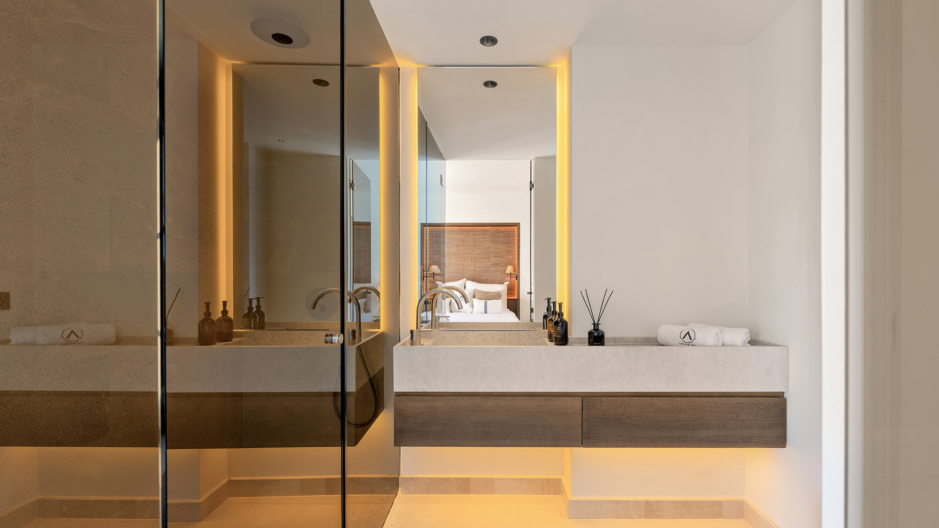  Image of Villa - 4 Bedrooms - 4 Bathrooms for sale in Malaga-Marbella-Spain, Image 20