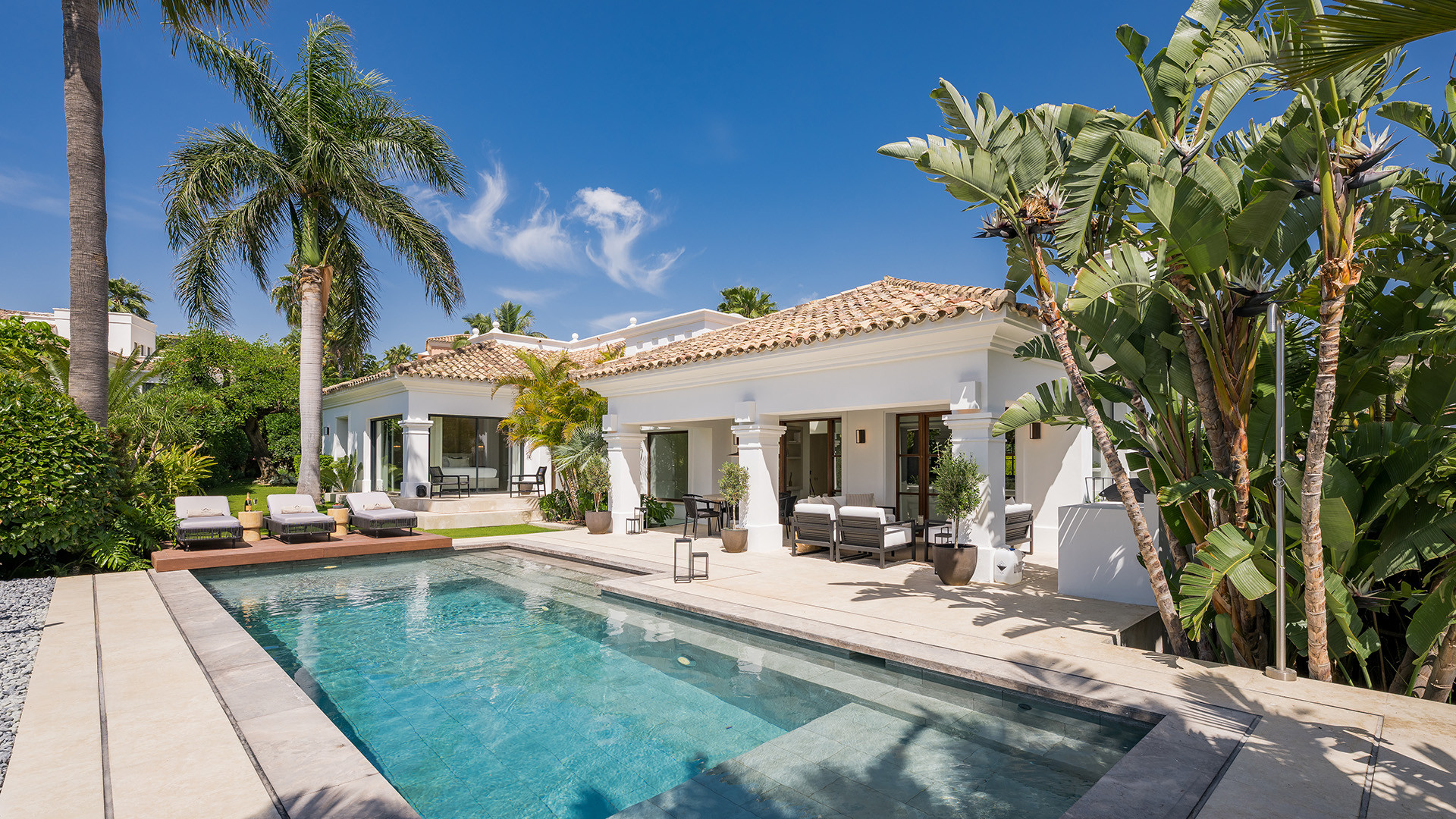 Image of Villa - 4 Bedrooms - 4 Bathrooms for Sale in Malaga-Marbella-Spain, Image 1