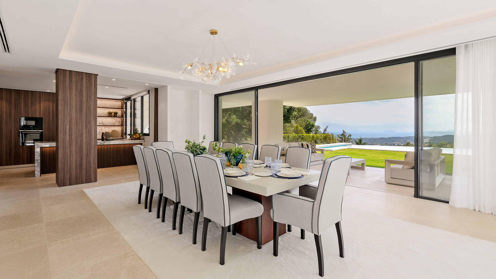  Image of Villa - 5 Bedrooms - 5 Bathrooms for sale in Malaga-Benahavis-Spain, Image 8