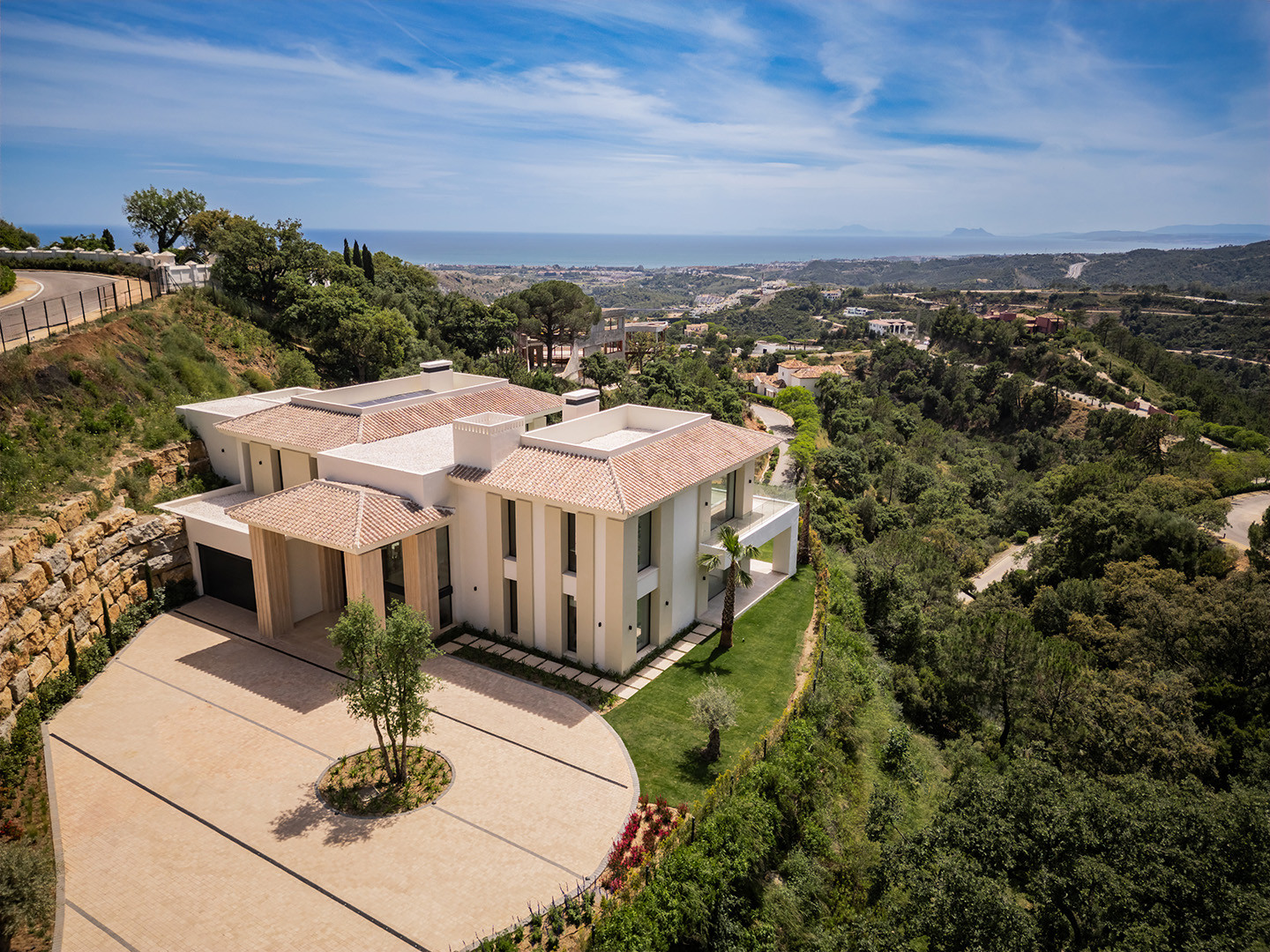  Image of Villa - 5 Bedrooms - 5 Bathrooms for sale in Malaga-Benahavis-Spain, Image 44